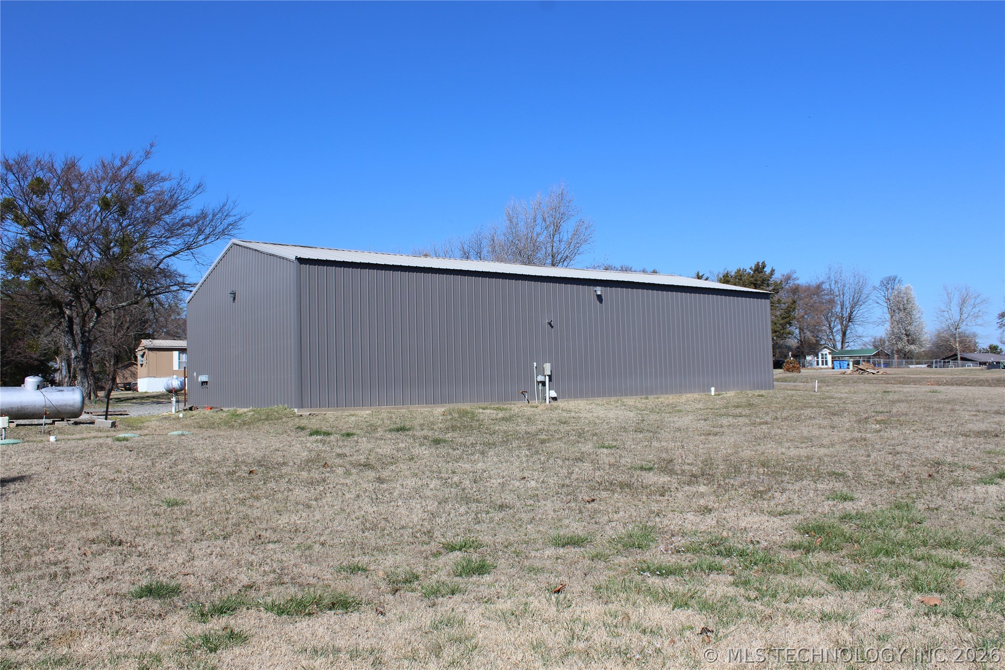 232 N Erie Street Canadian OK 74425