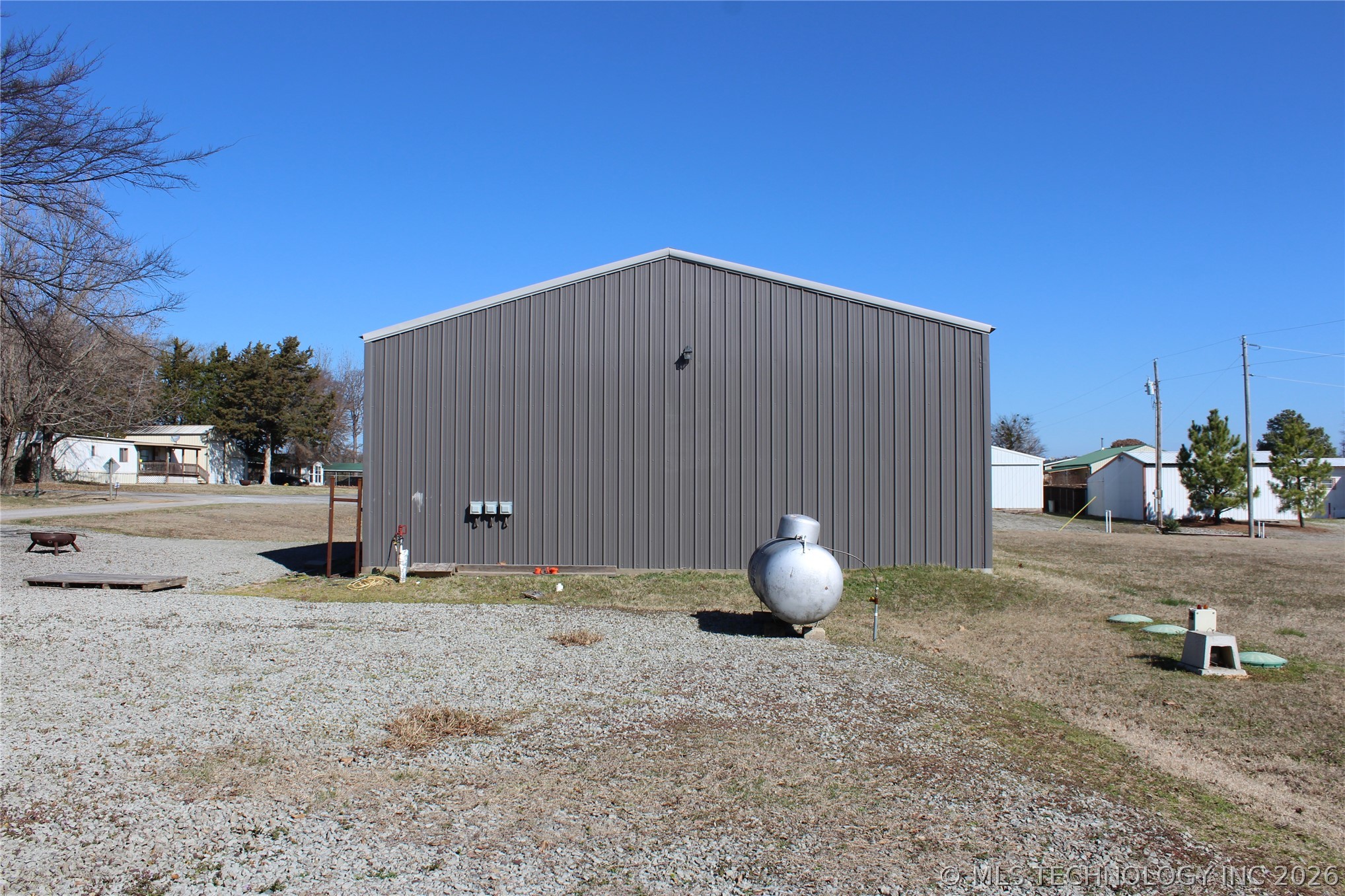 232 N Erie Street Canadian OK 74425