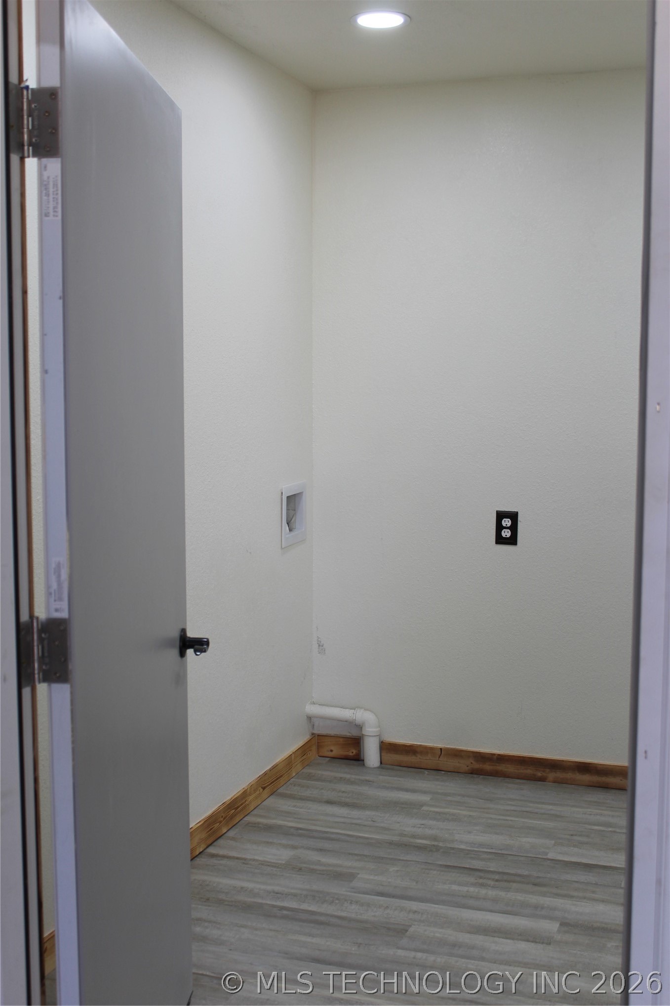 232 N Erie Street Canadian OK 74425