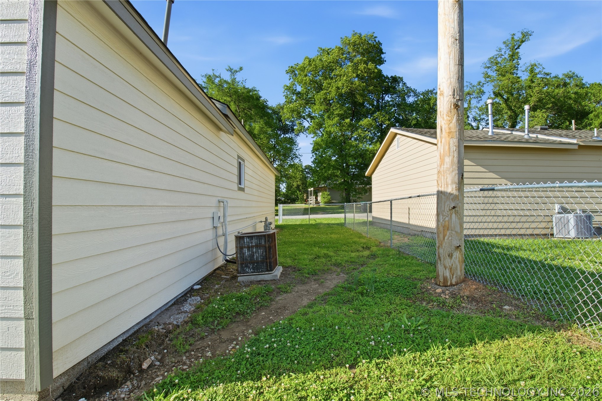 749 S Bluff Street Tahlequah OK 74464