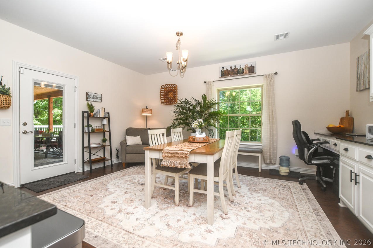 454 Whitetail Road Kansas OK 74347