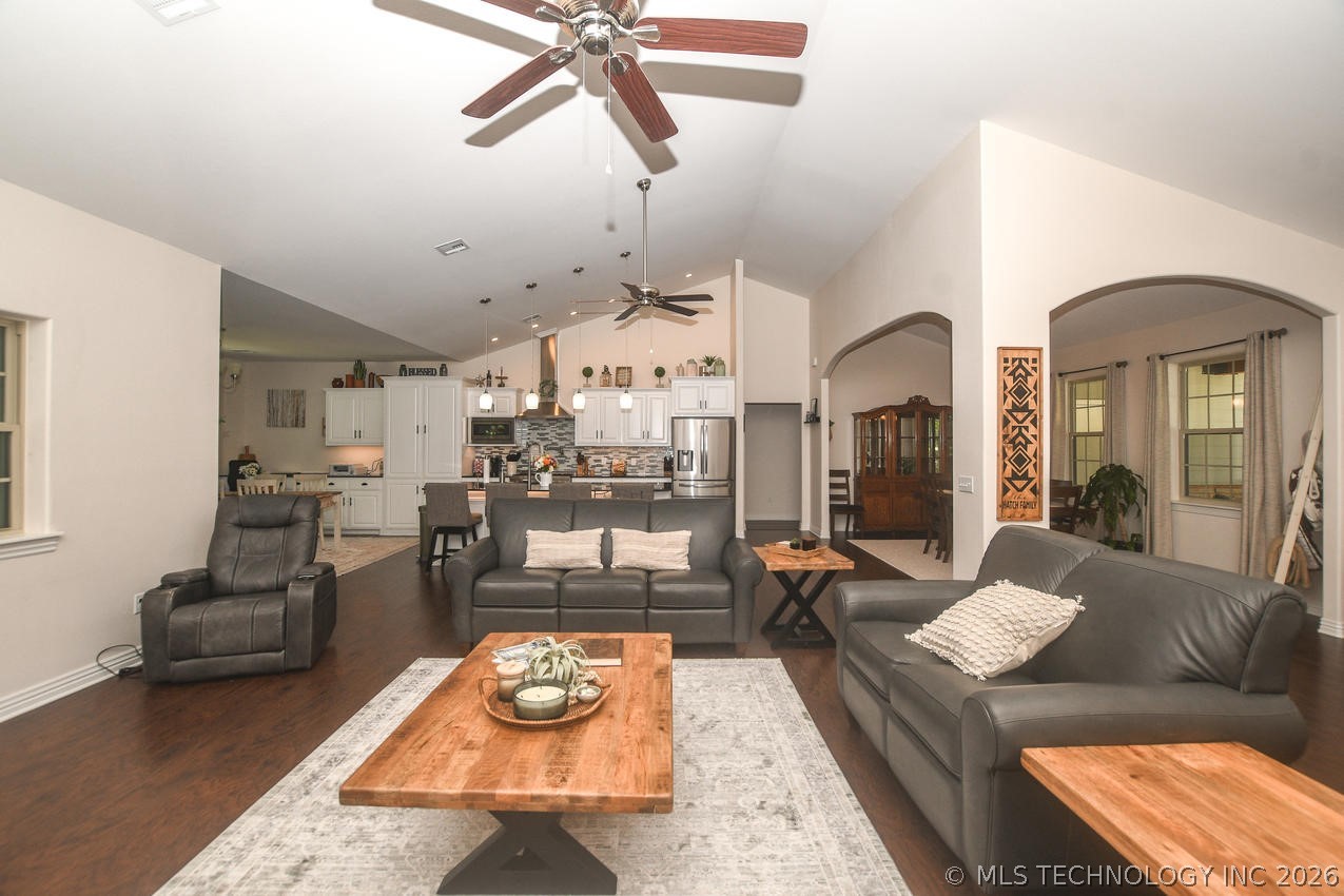 454 Whitetail Road Kansas OK 74347
