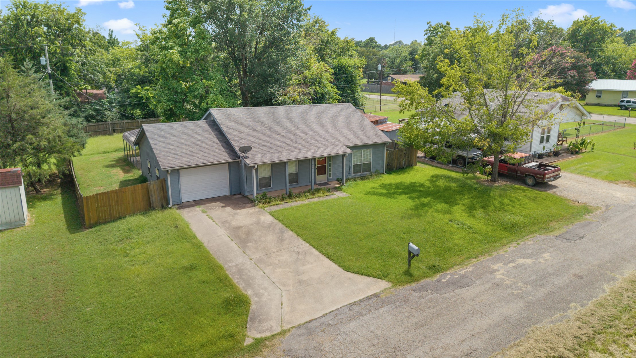707 W Oklahoma Street Hugo OK 74743