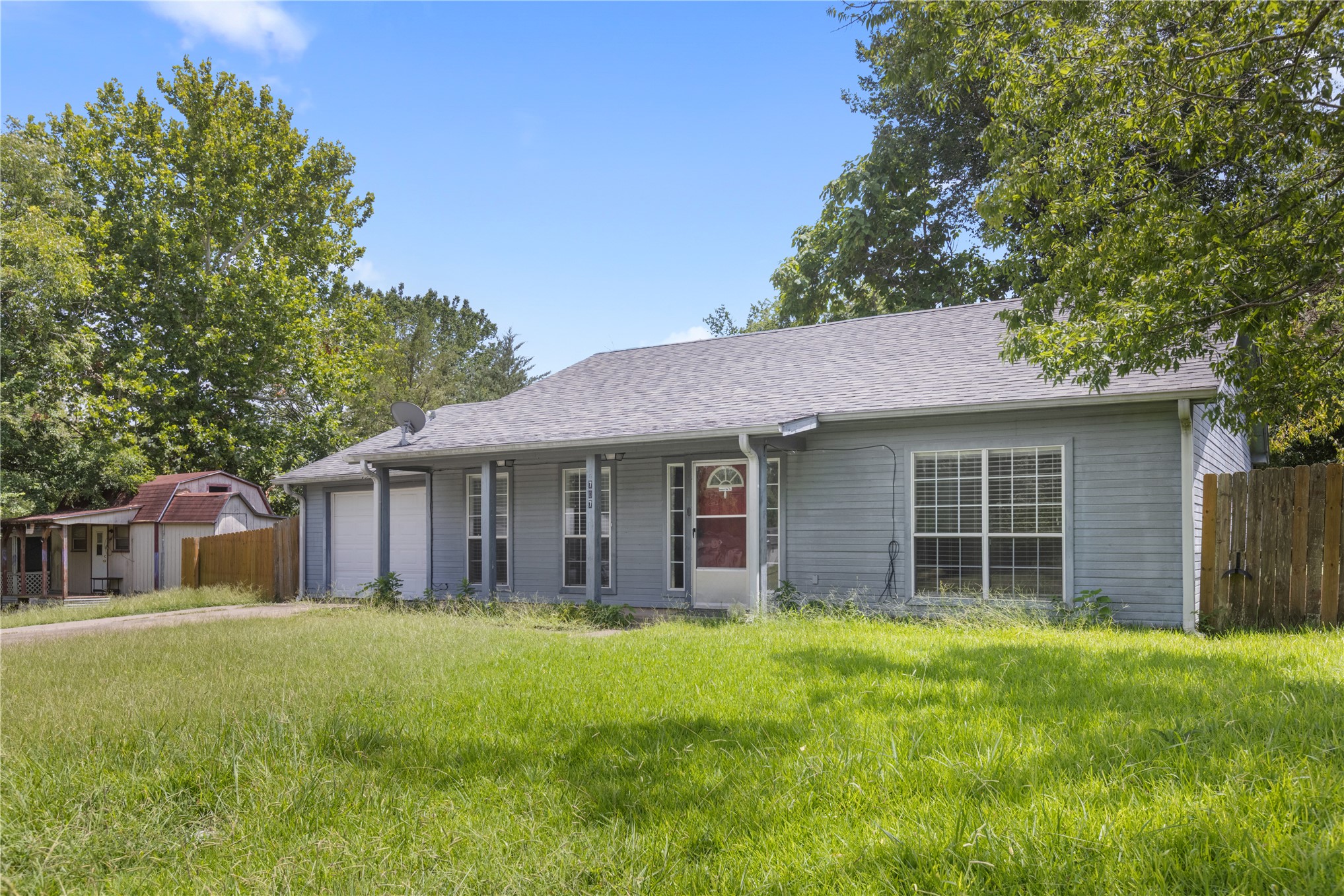 707 W Oklahoma Street Hugo OK 74743