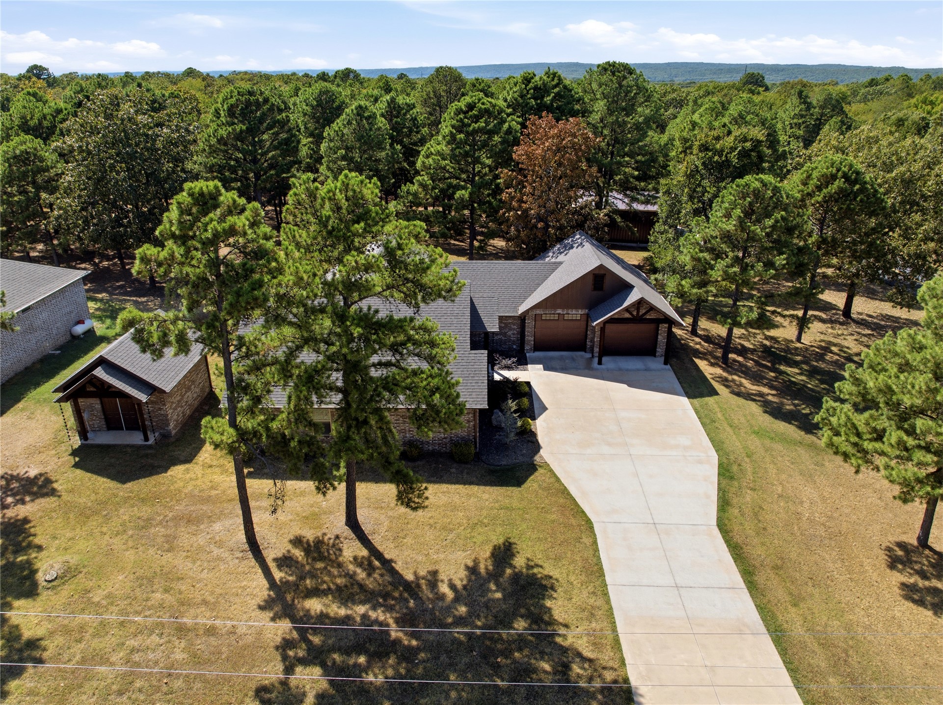 16265 N 573 Road Tahlequah OK 74464