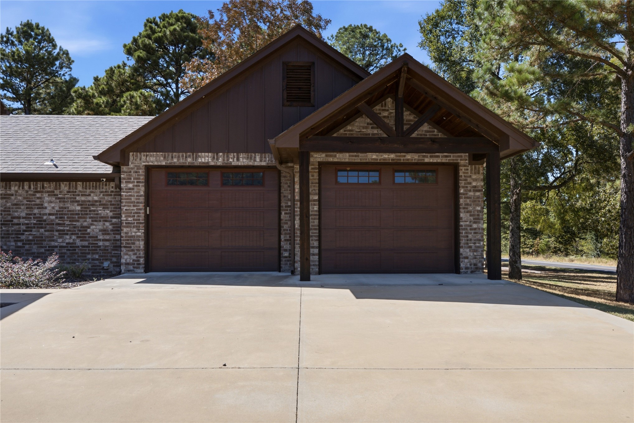 16265 N 573 Road Tahlequah OK 74464
