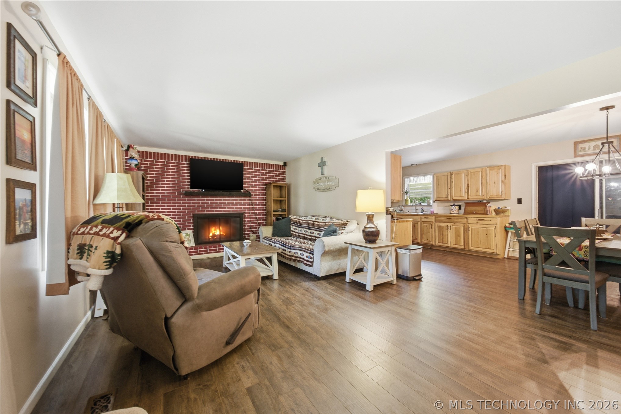 411 N Forest Street Jenks OK 74037