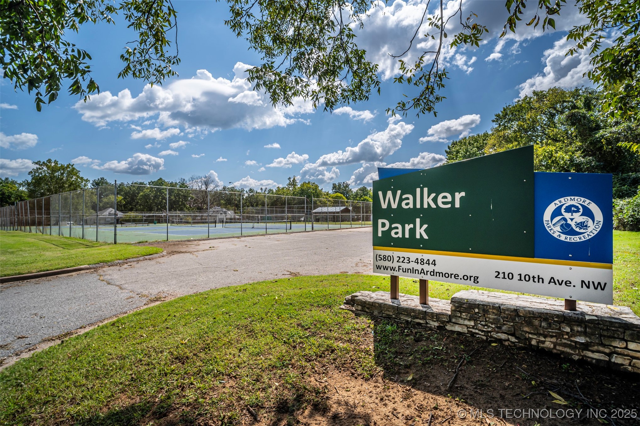 906 B Street NW Ardmore OK 73401