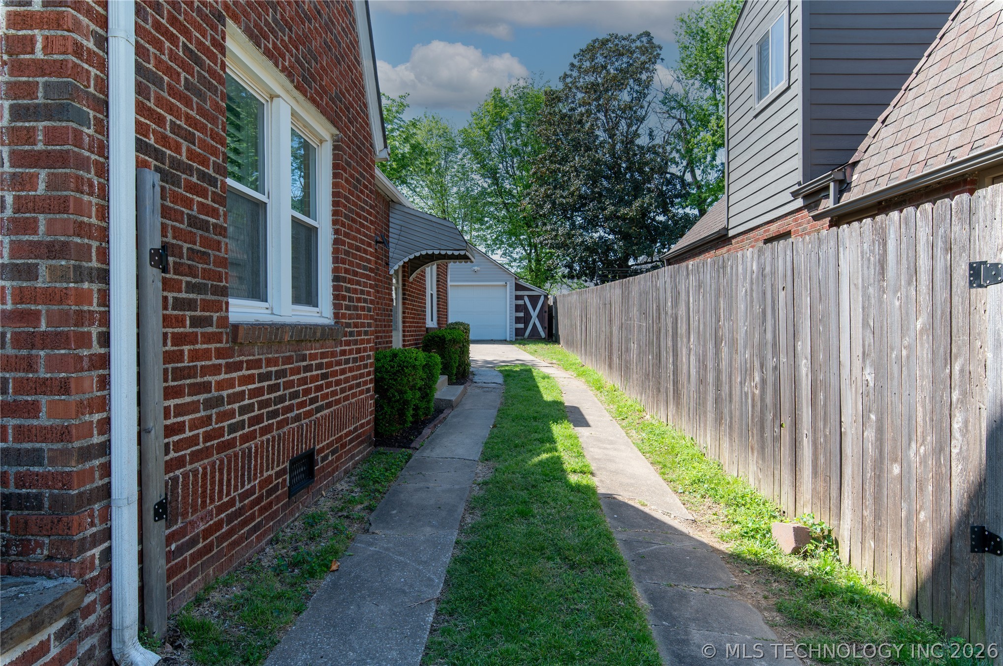 3520 E 12th Place Tulsa OK 74112