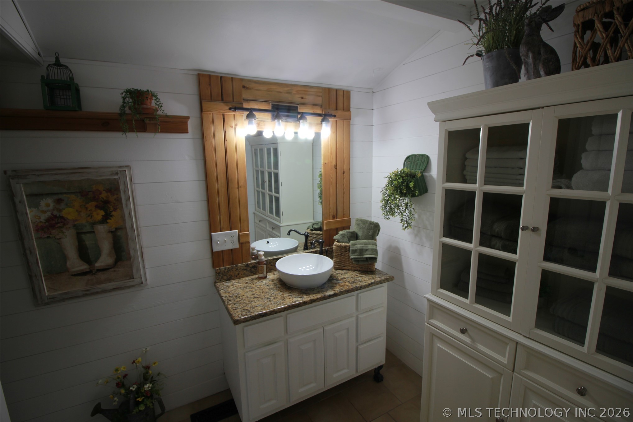 1024 E Lee Avenue Sapulpa OK 74066