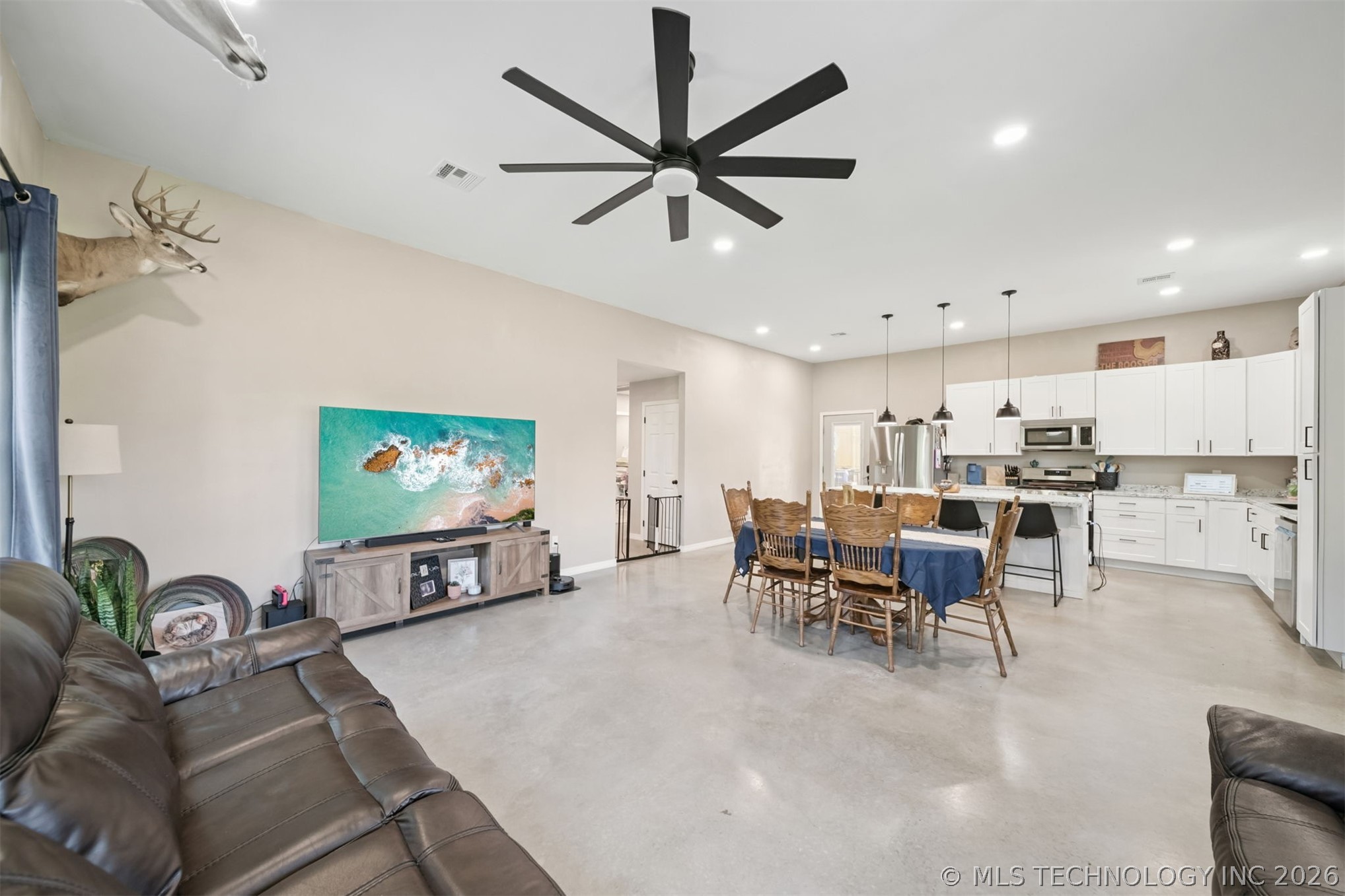 25724 County Road 1560 Stonewall OK 74871