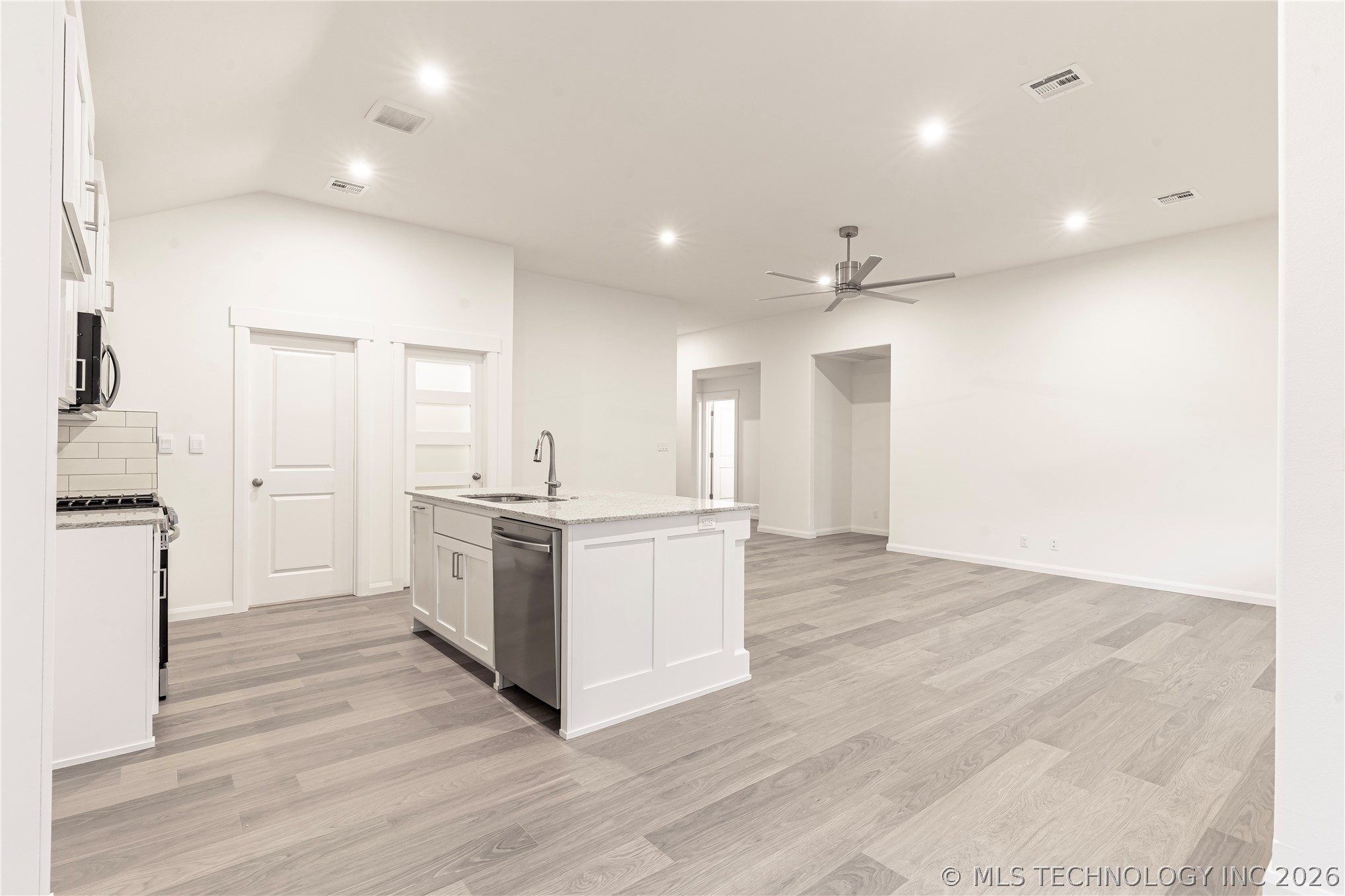 10897 S 271st Eastavenue Coweta OK 74429