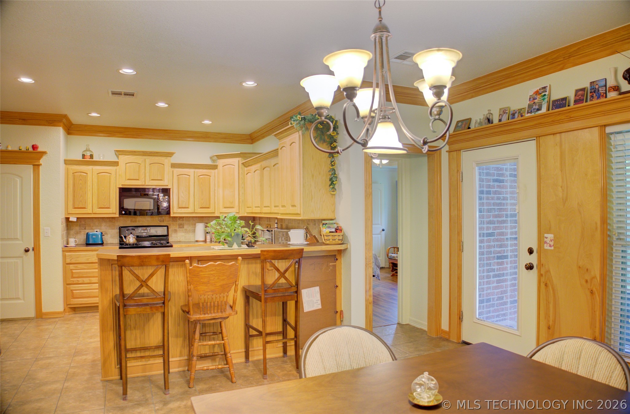 583 S 22nd Place Collinsville OK 74021