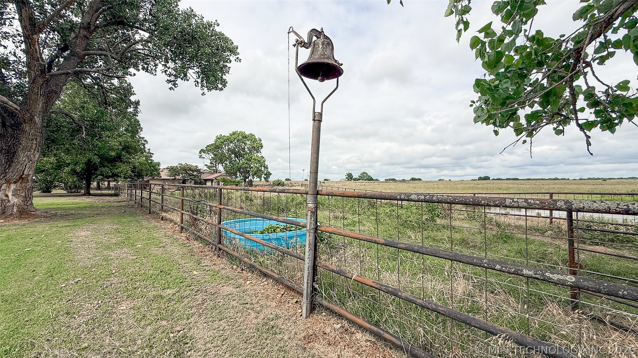 7489 County Road 1620 Roff OK 74865