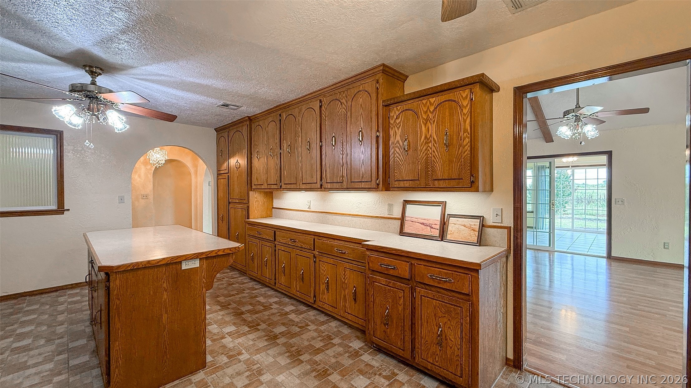 7489 County Road 1620 Roff OK 74865
