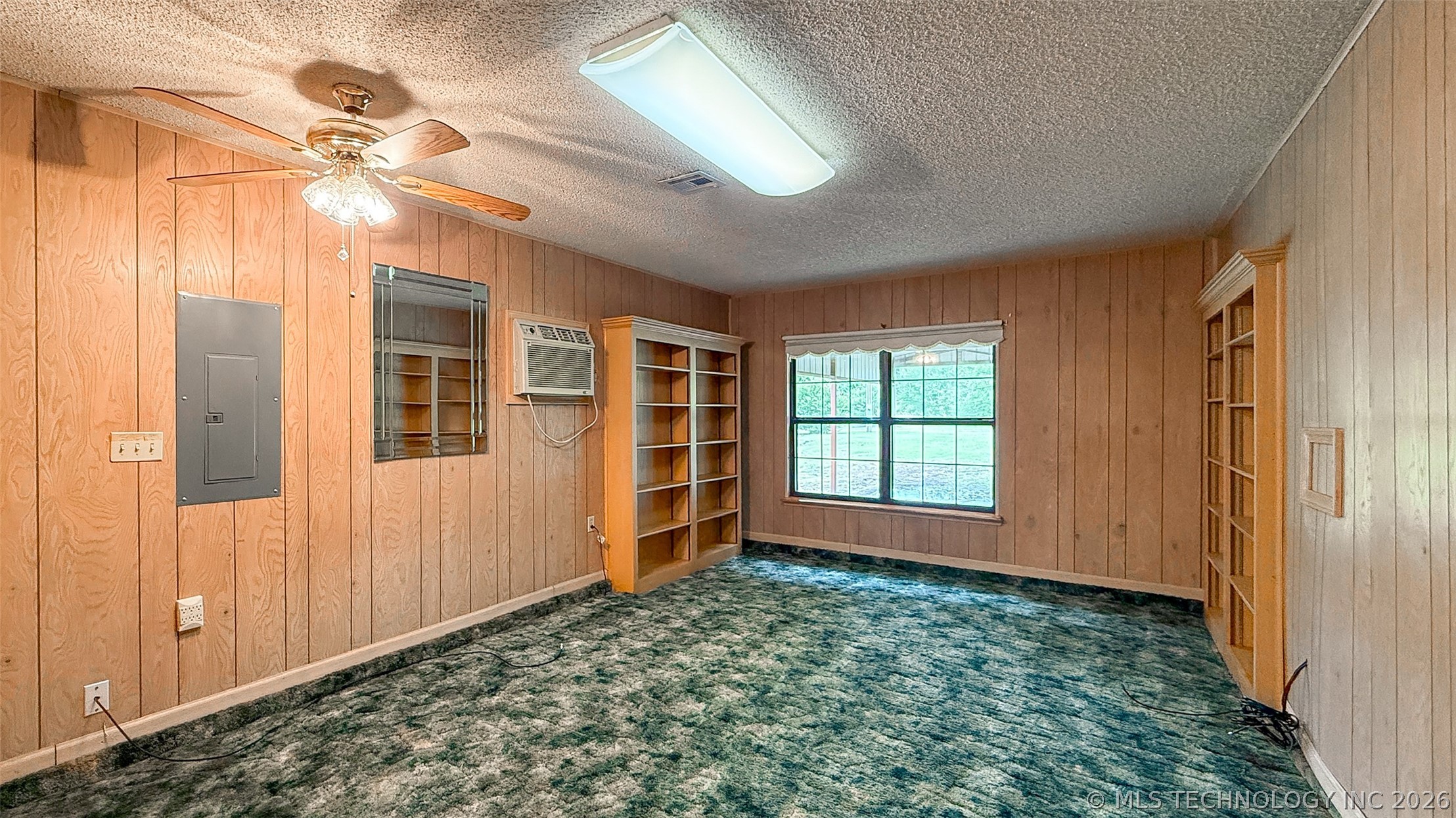 7489 County Road 1620 Roff OK 74865
