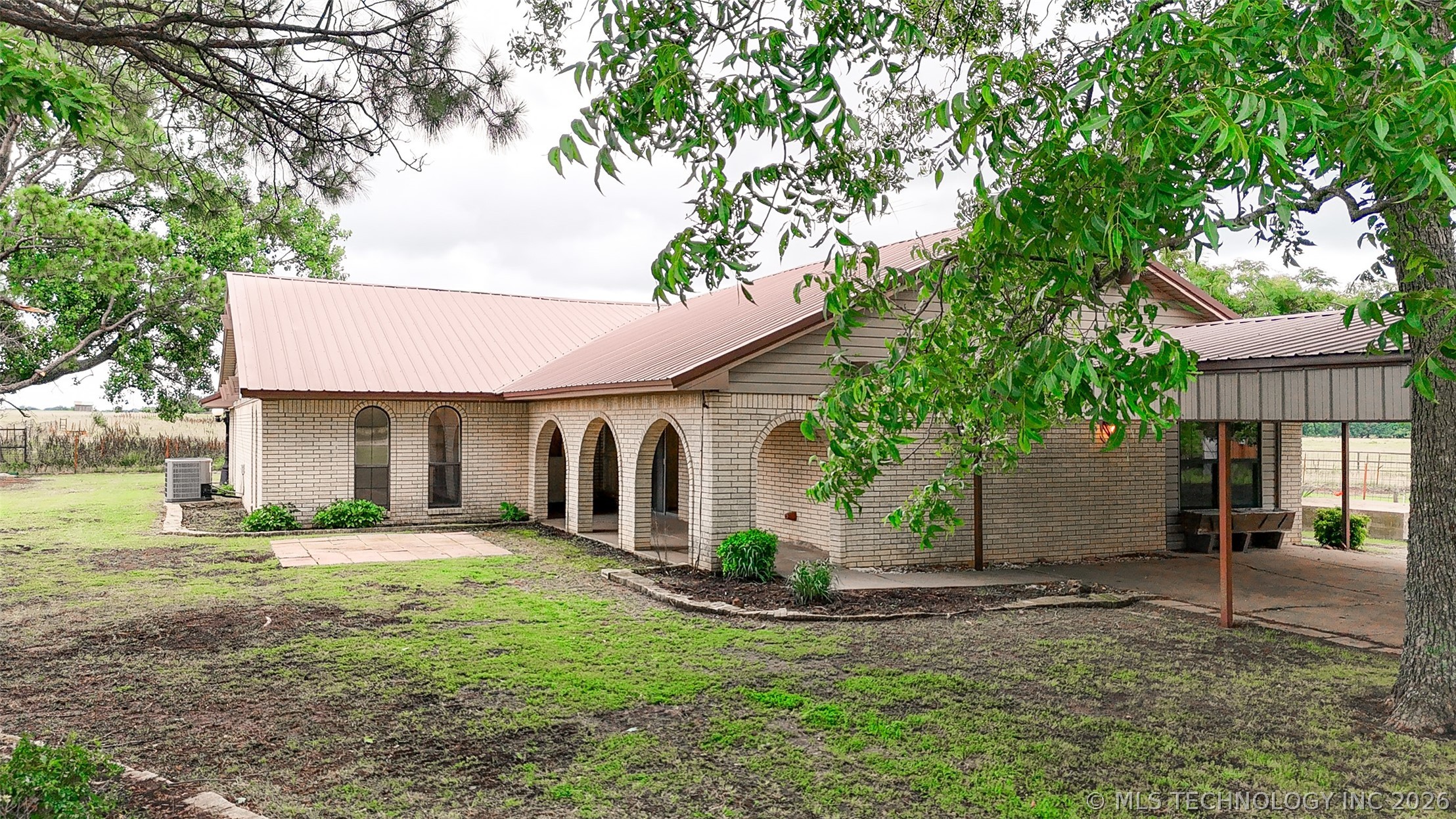 7489 County Road 1620 Roff OK 74865