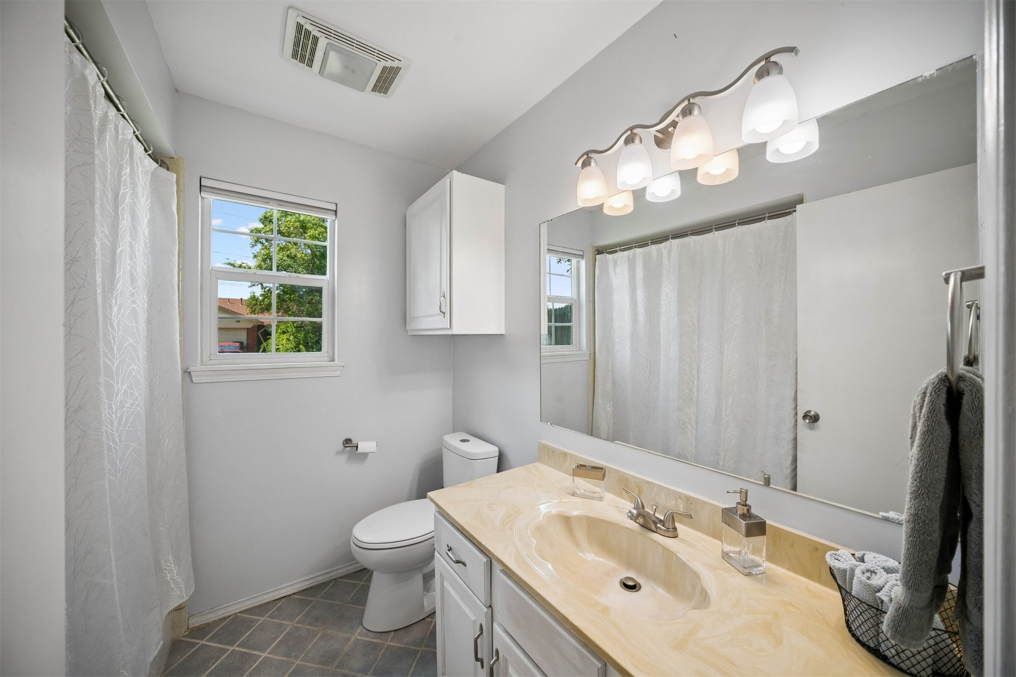 3551 S 149th Eastavenue Tulsa OK 74134
