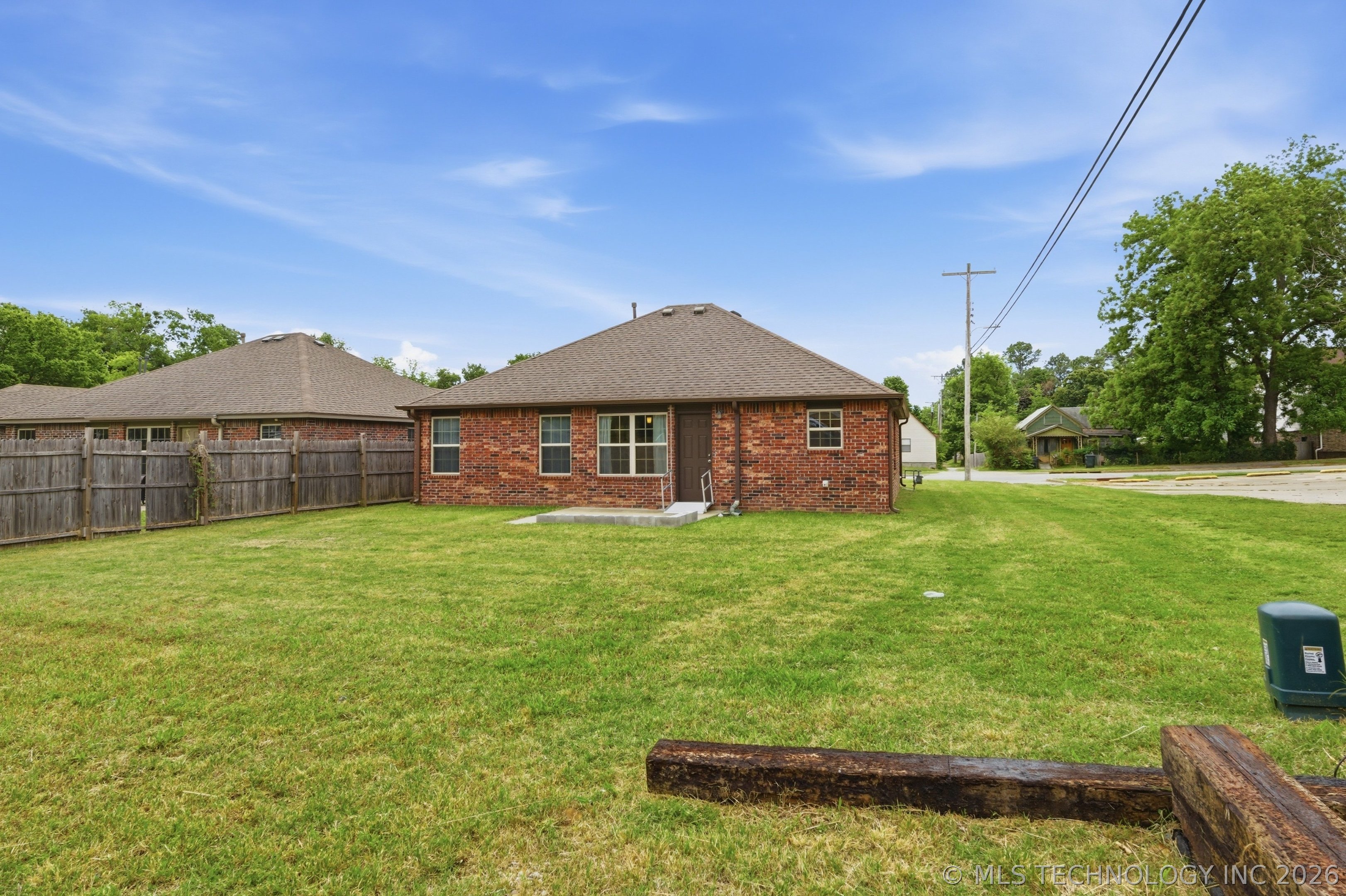 217 E Bryan Avenue Sapulpa OK 74066