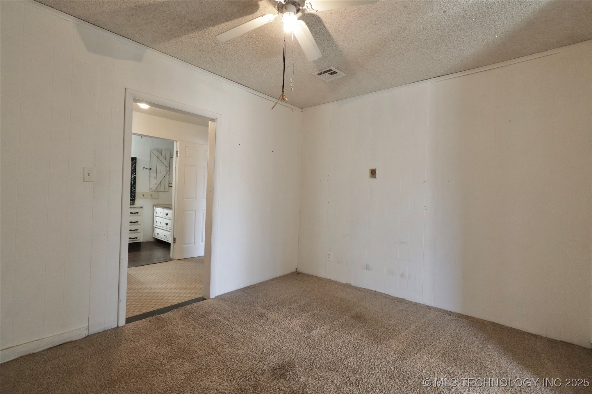 2015 S 14th Street Okemah OK 74859