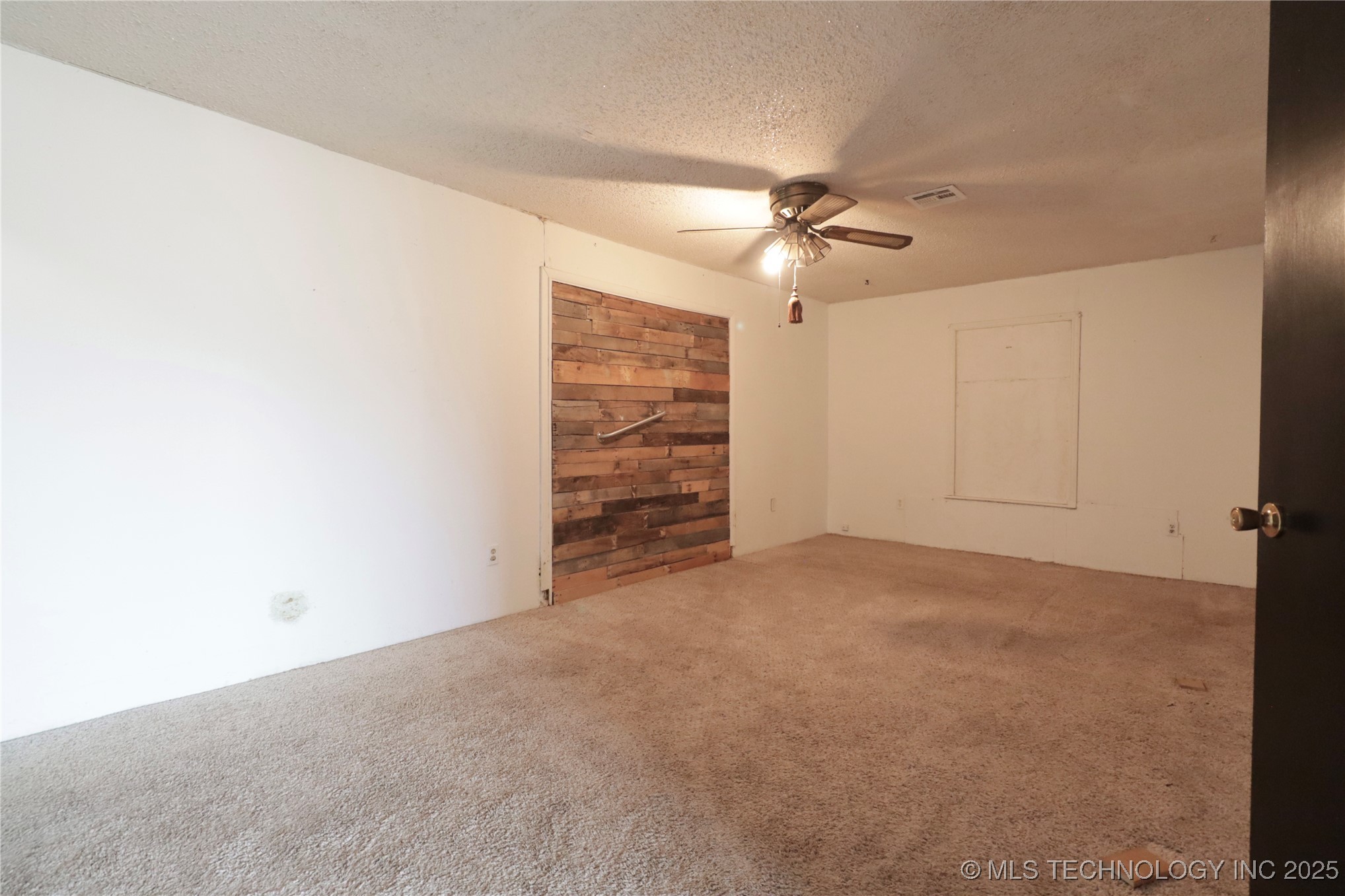2015 S 14th Street Okemah OK 74859
