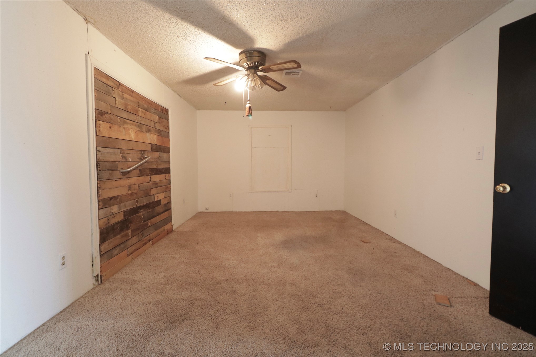 2015 S 14th Street Okemah OK 74859