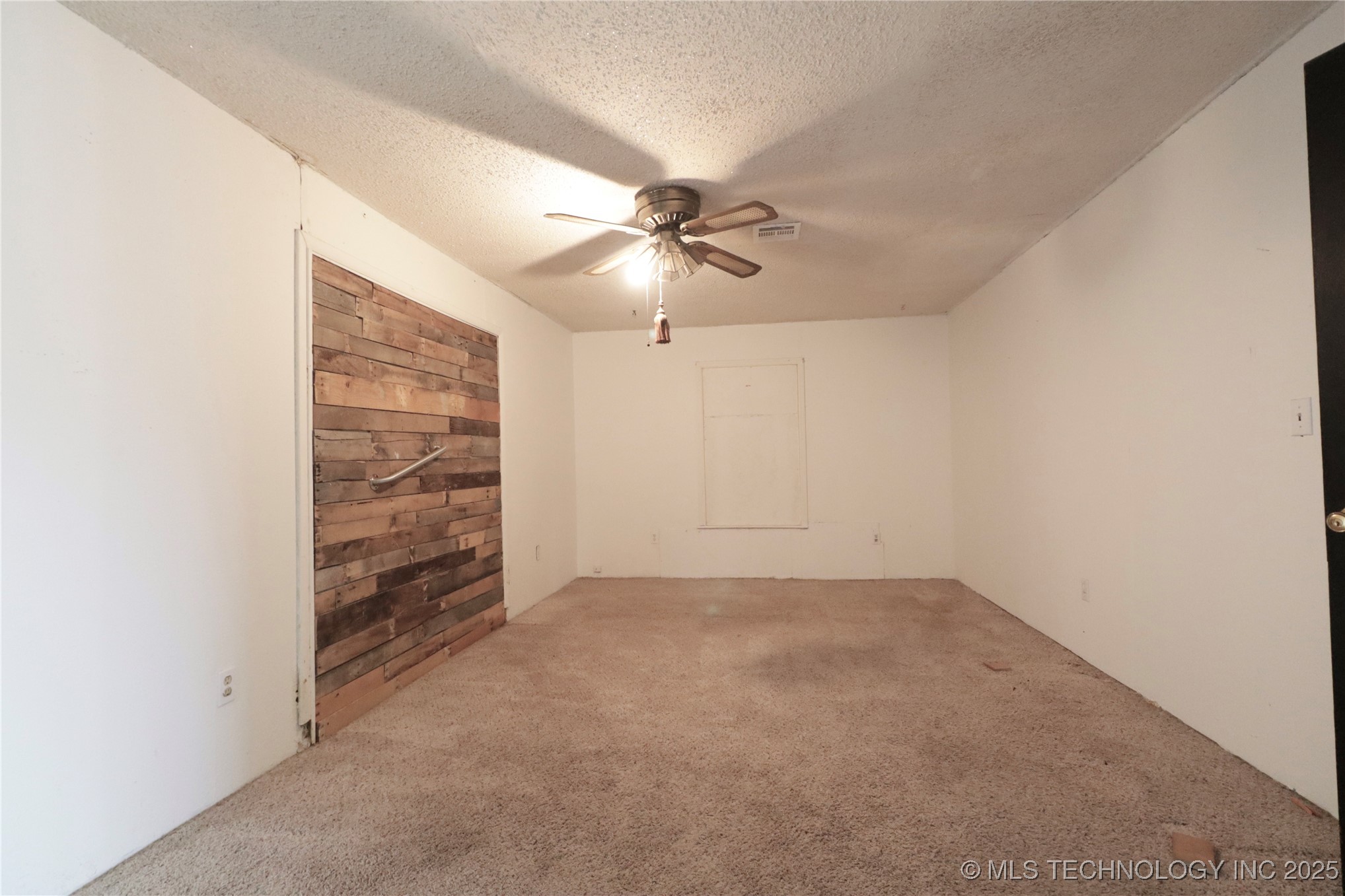 2015 S 14th Street Okemah OK 74859
