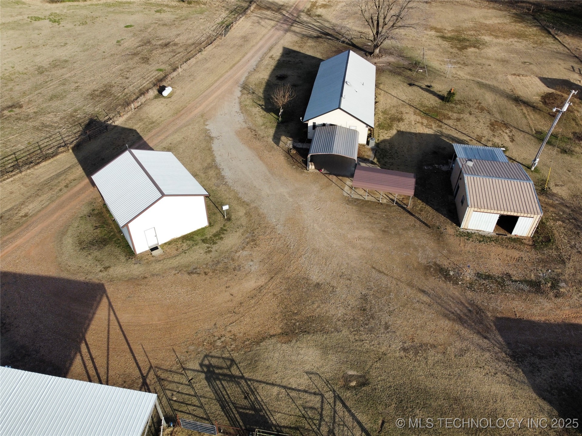 2015 S 14th Street Okemah OK 74859