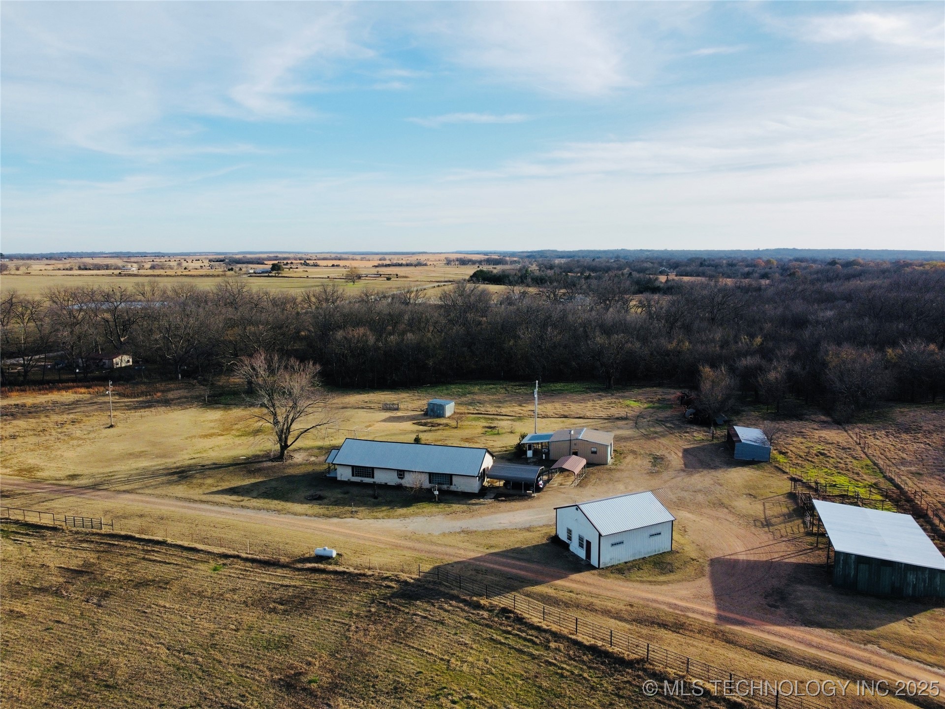 2015 S 14th Street Okemah OK 74859