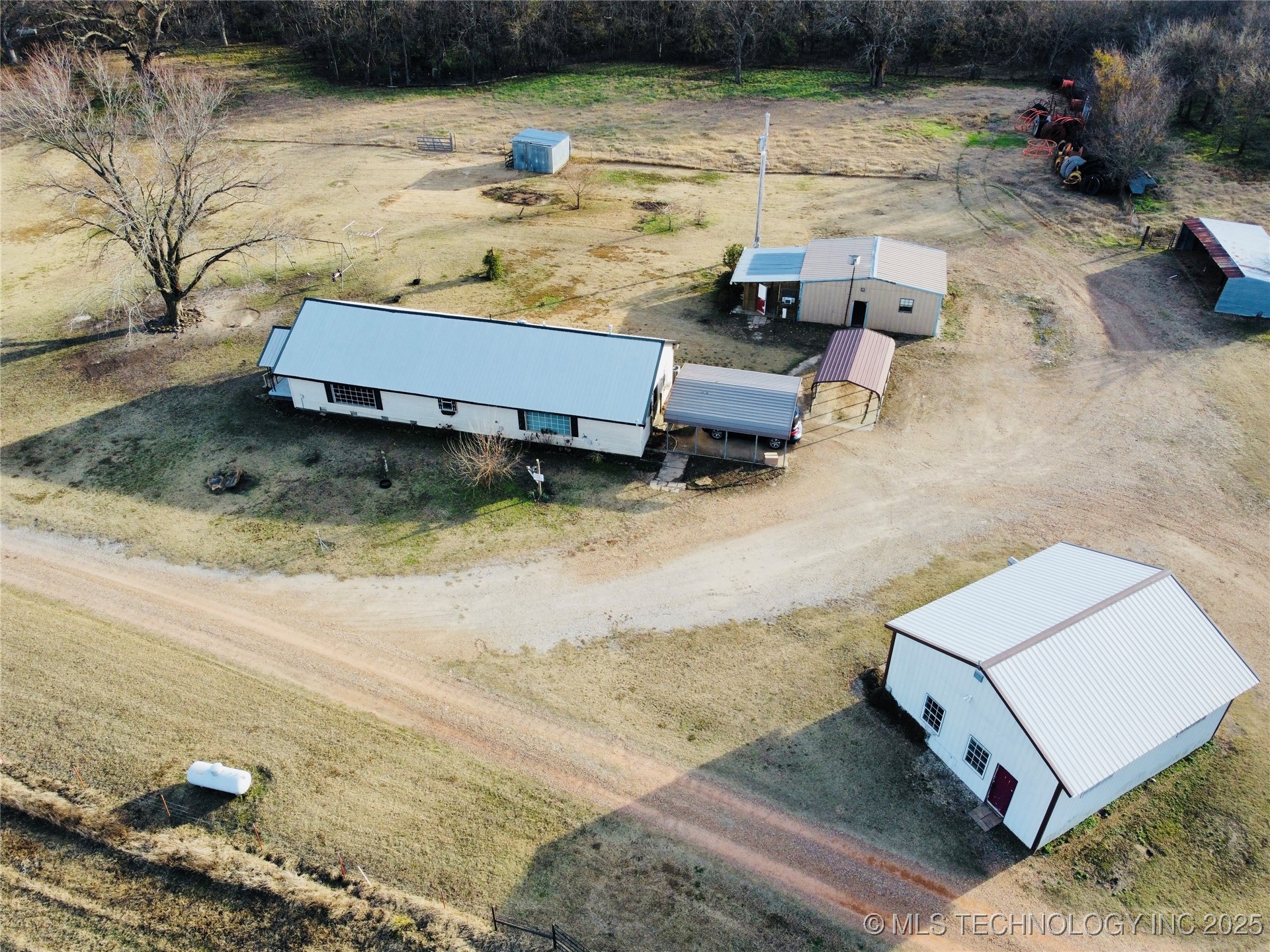 2015 S 14th Street Okemah OK 74859