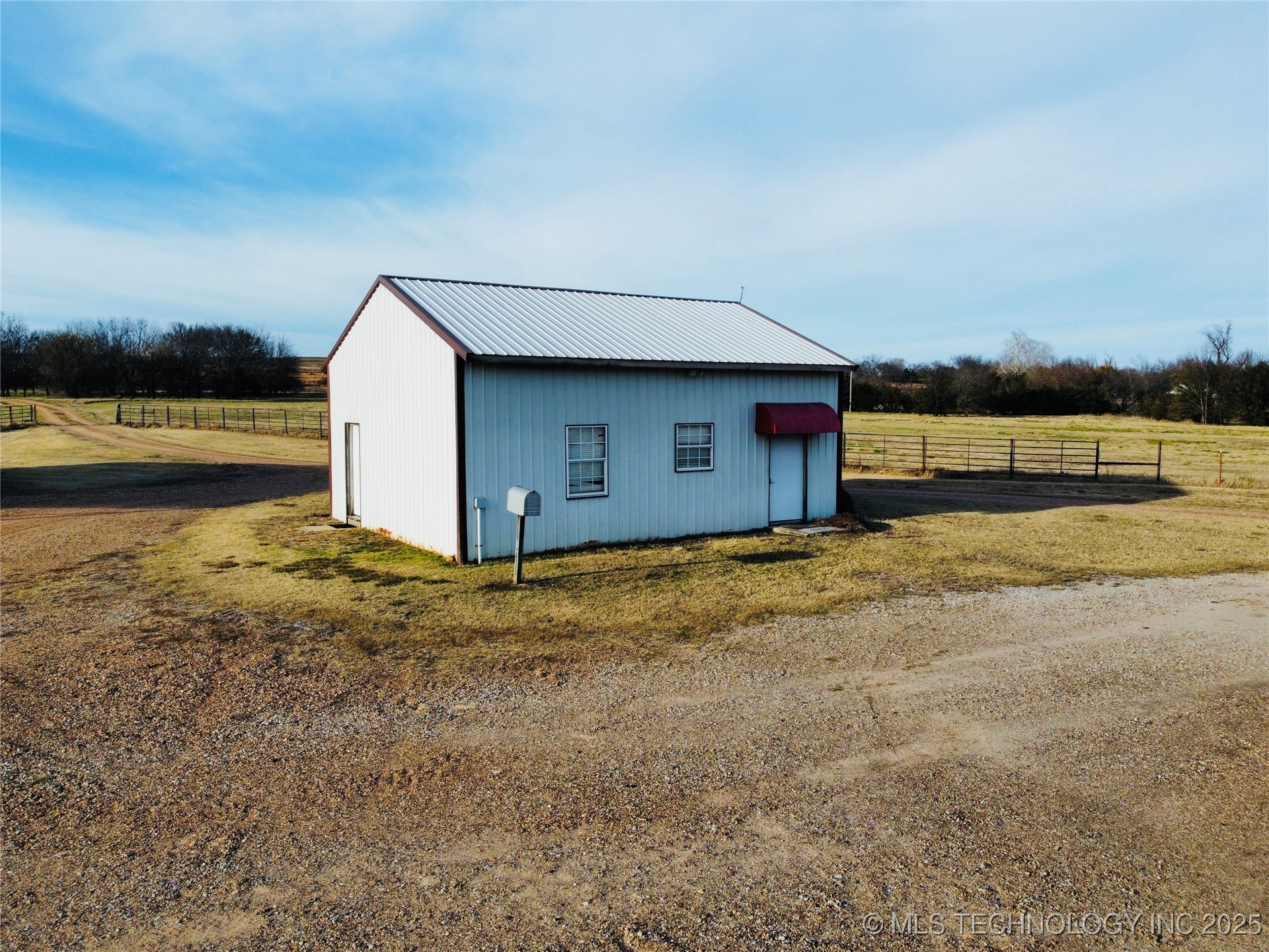 2015 S 14th Street Okemah OK 74859