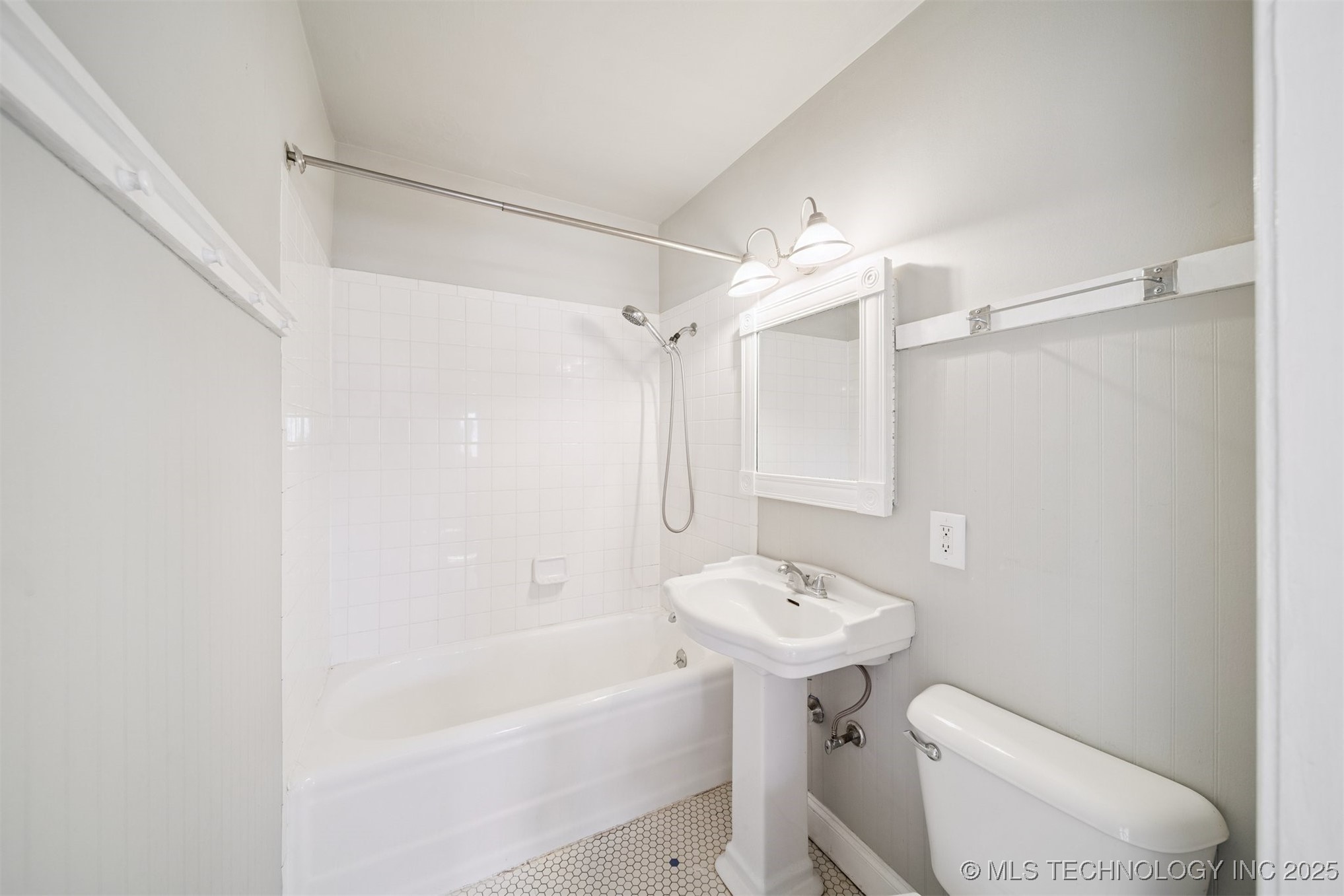 1516 S Atlanta Avenue Tulsa OK 74104