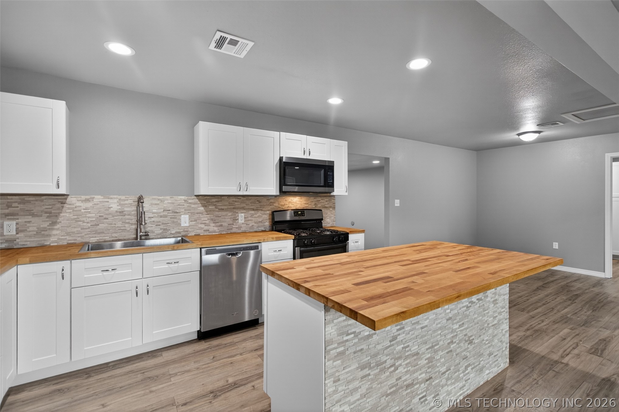 703 N Saltwell Street Salina OK 74365
