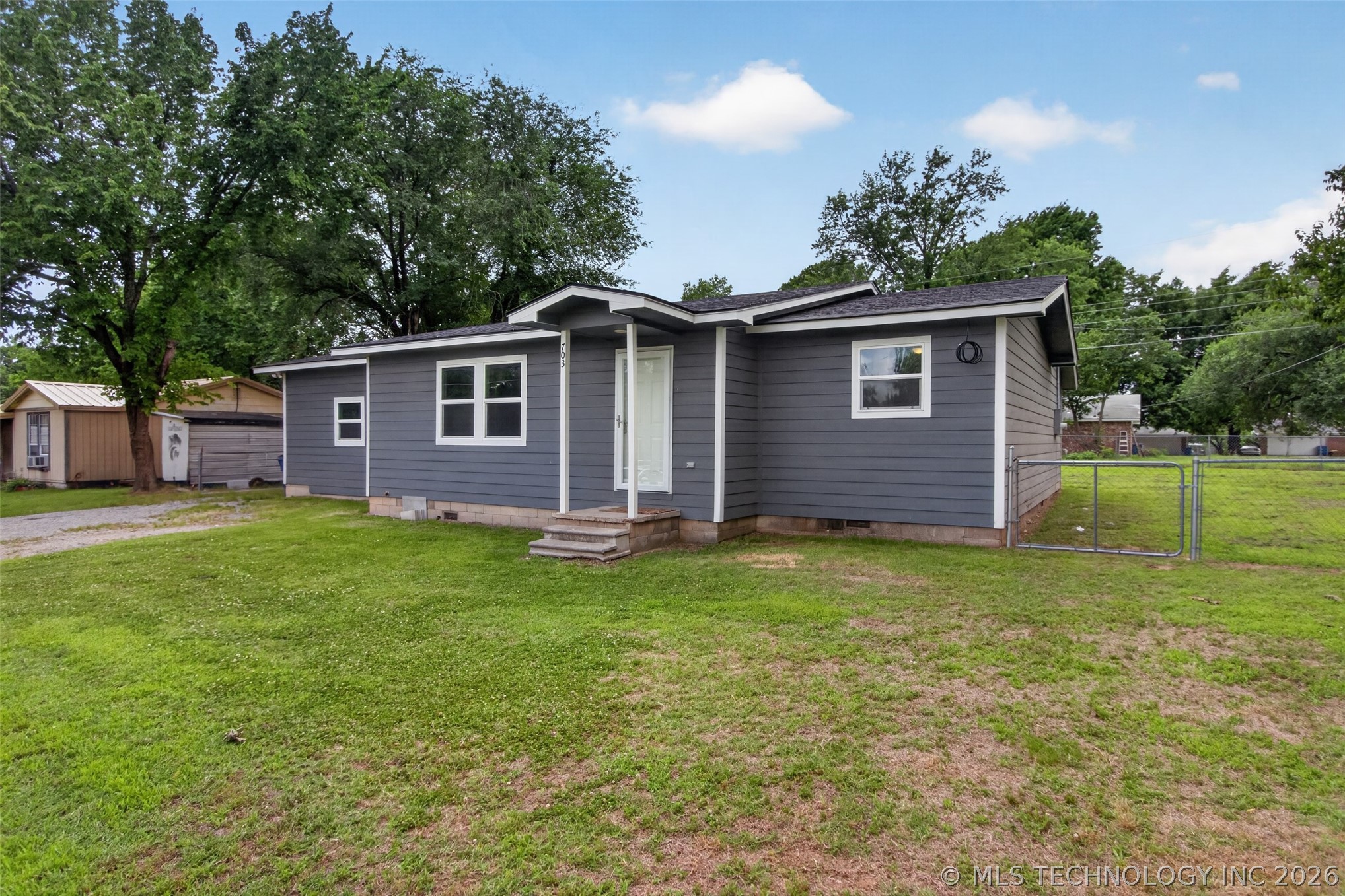 703 N Saltwell Street Salina OK 74365