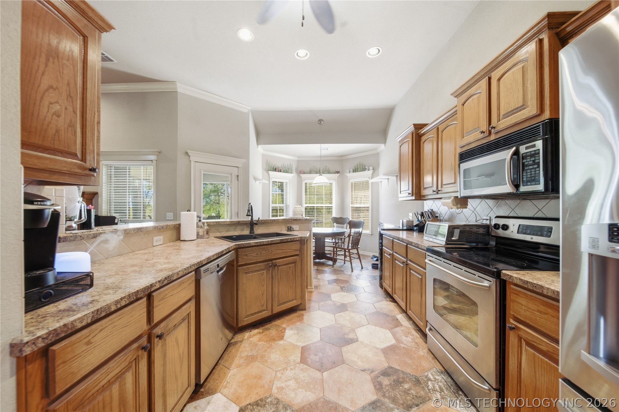 27362 E 146th Street S Coweta OK 74429