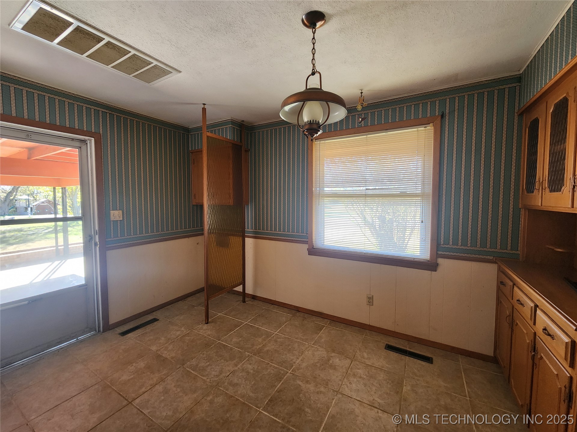 1672 S Velma Avenue Atoka OK 74525