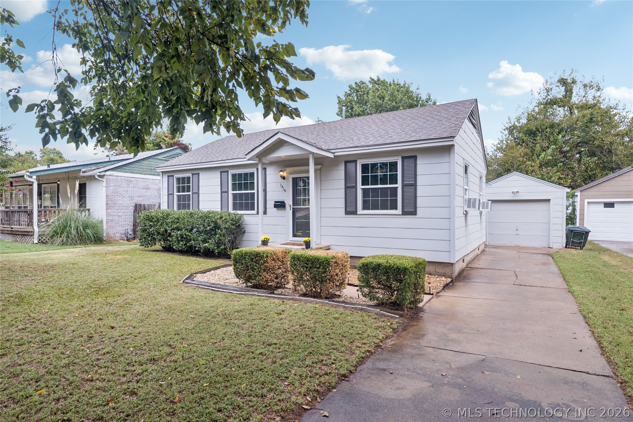 1015 N Main Street Sand Springs OK 74063
