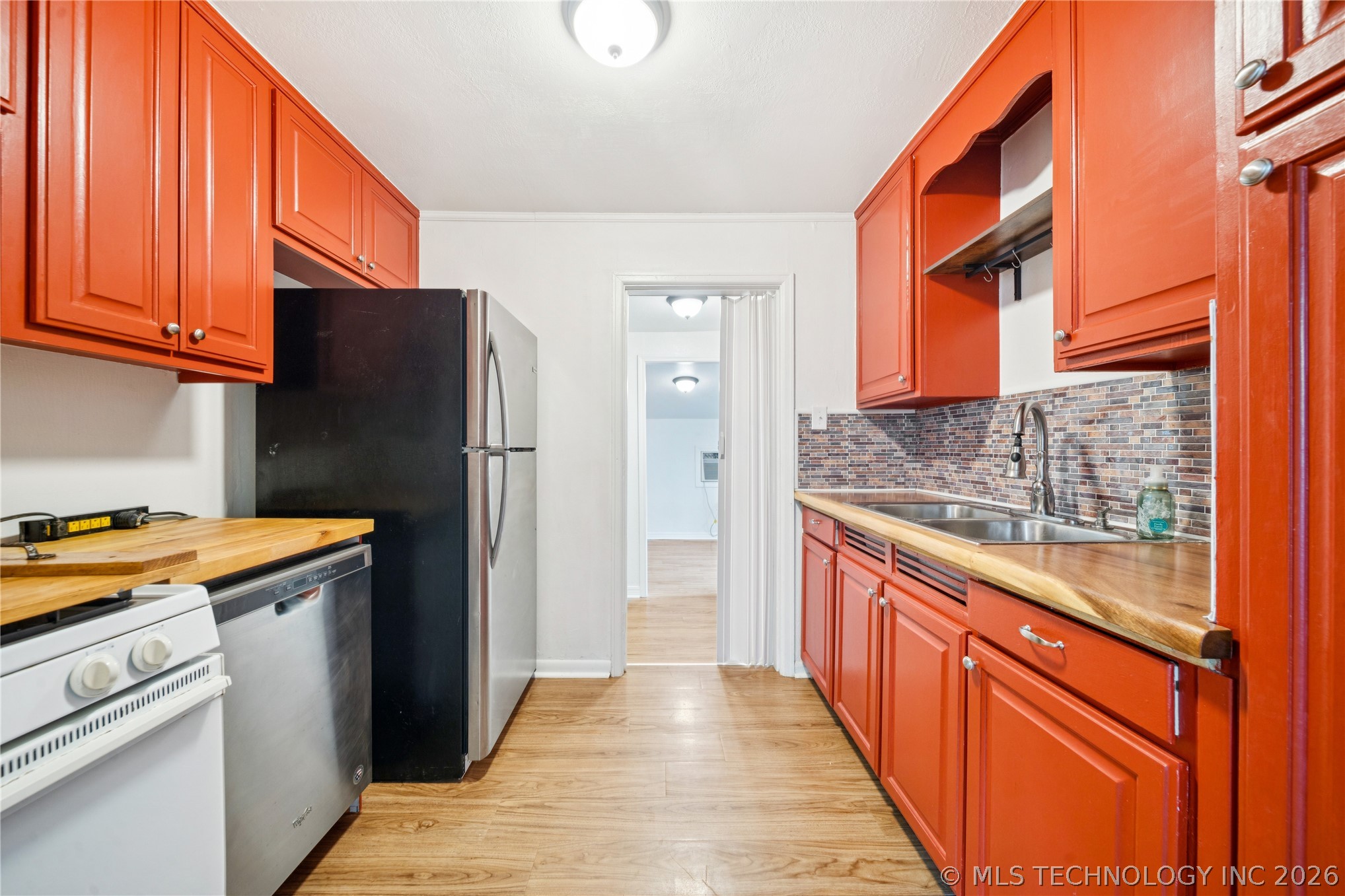 1015 N Main Street Sand Springs OK 74063