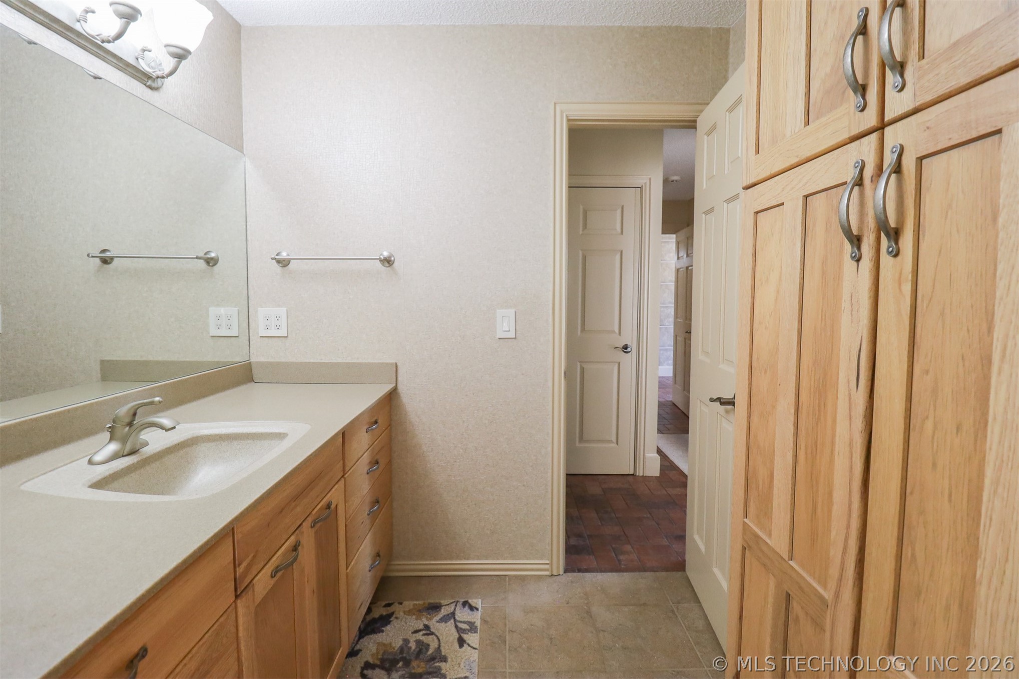 10708 S 88th Eastcircle Tulsa OK 74133