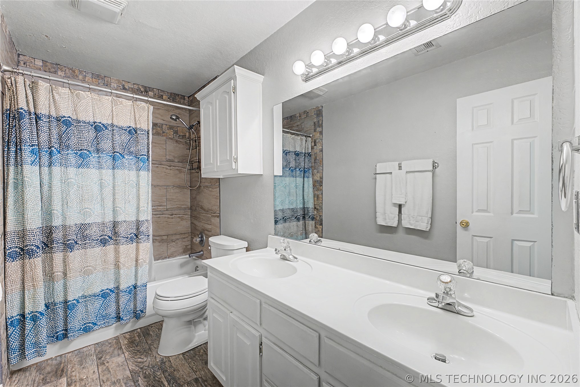 4347 S 200th Avenue E Broken Arrow OK 74014