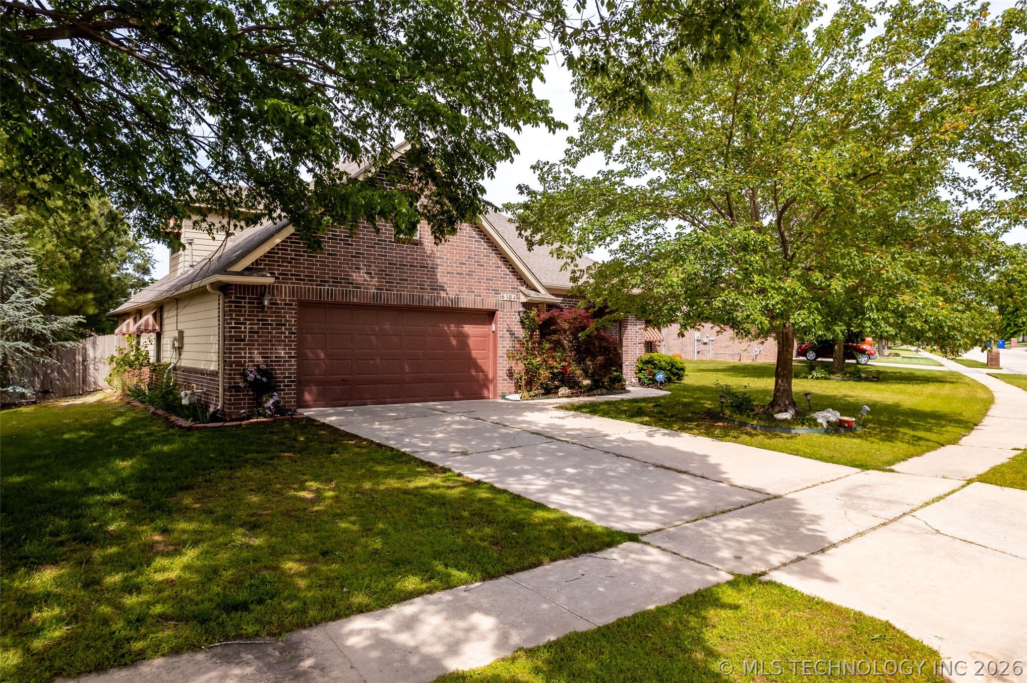 6304 E Galveston Street Broken Arrow OK 74014