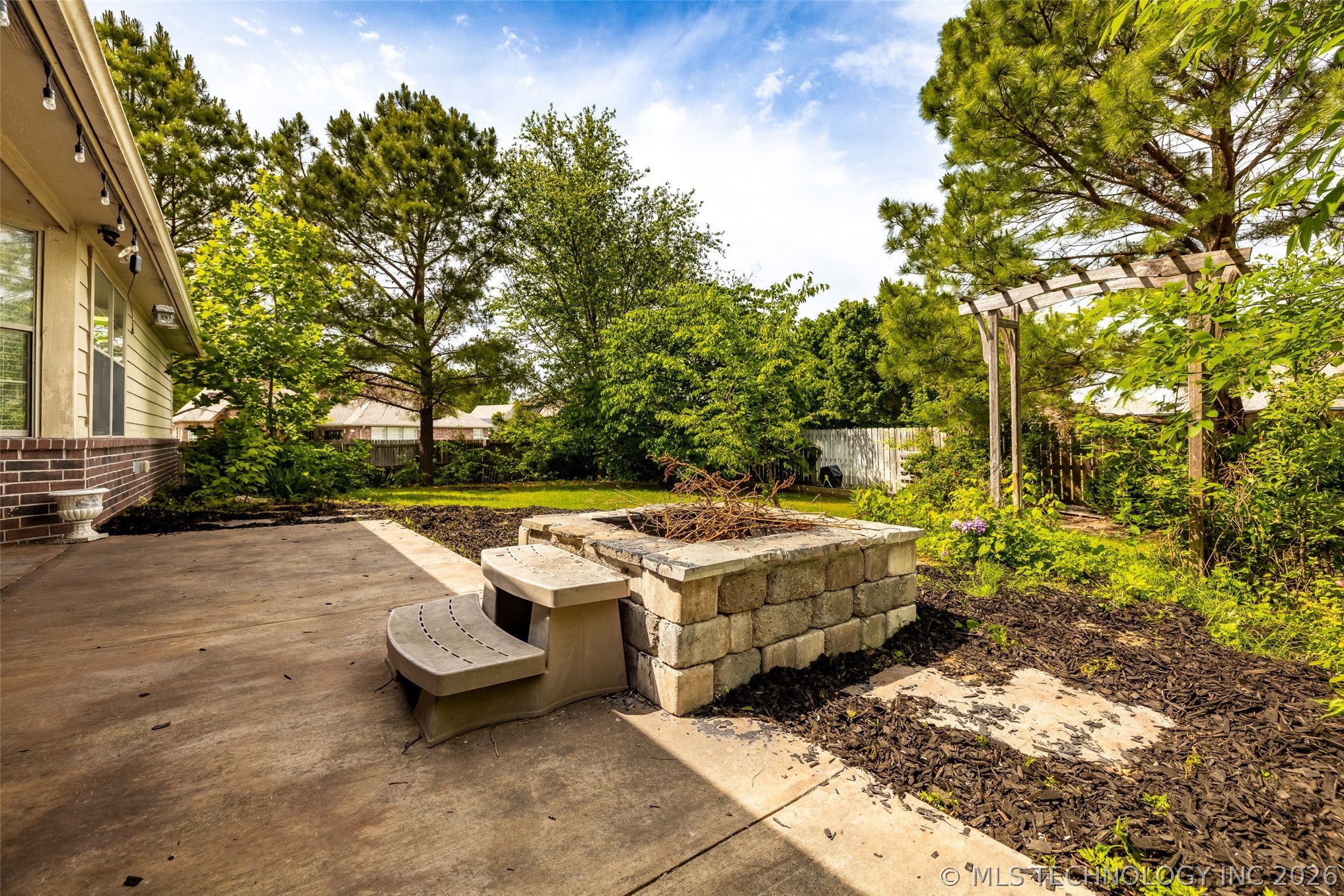 6304 E Galveston Street Broken Arrow OK 74014
