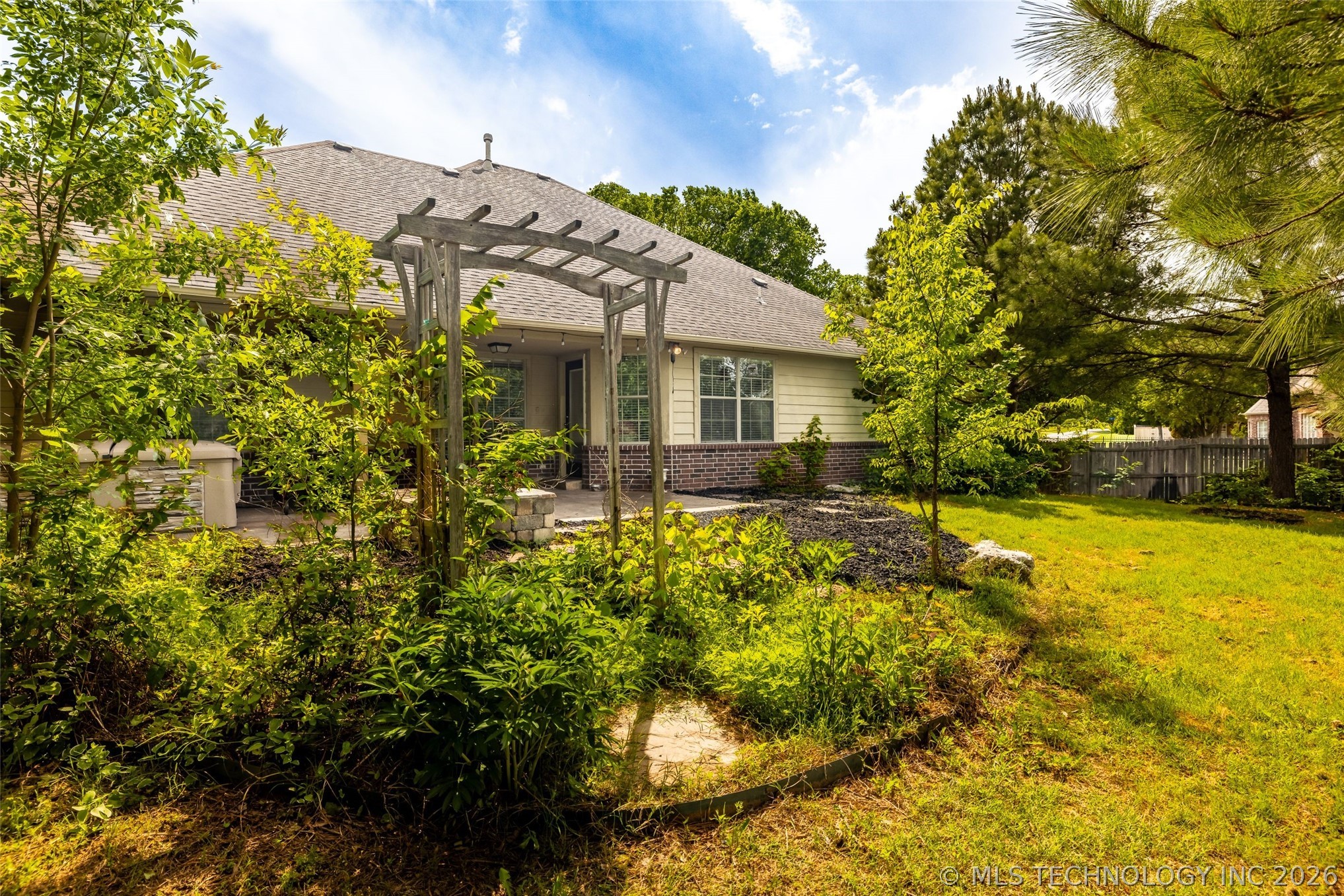 6304 E Galveston Street Broken Arrow OK 74014