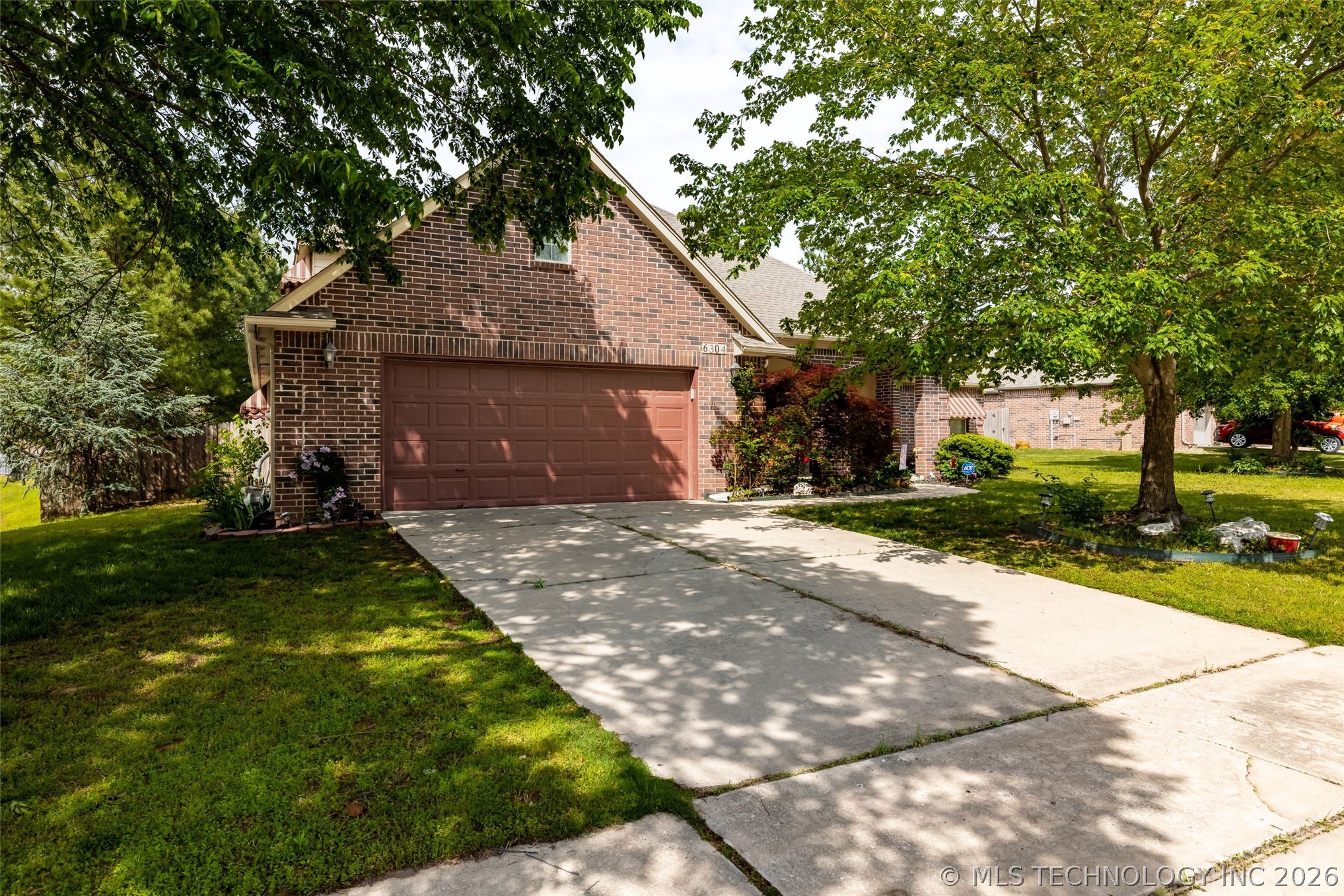 6304 E Galveston Street Broken Arrow OK 74014