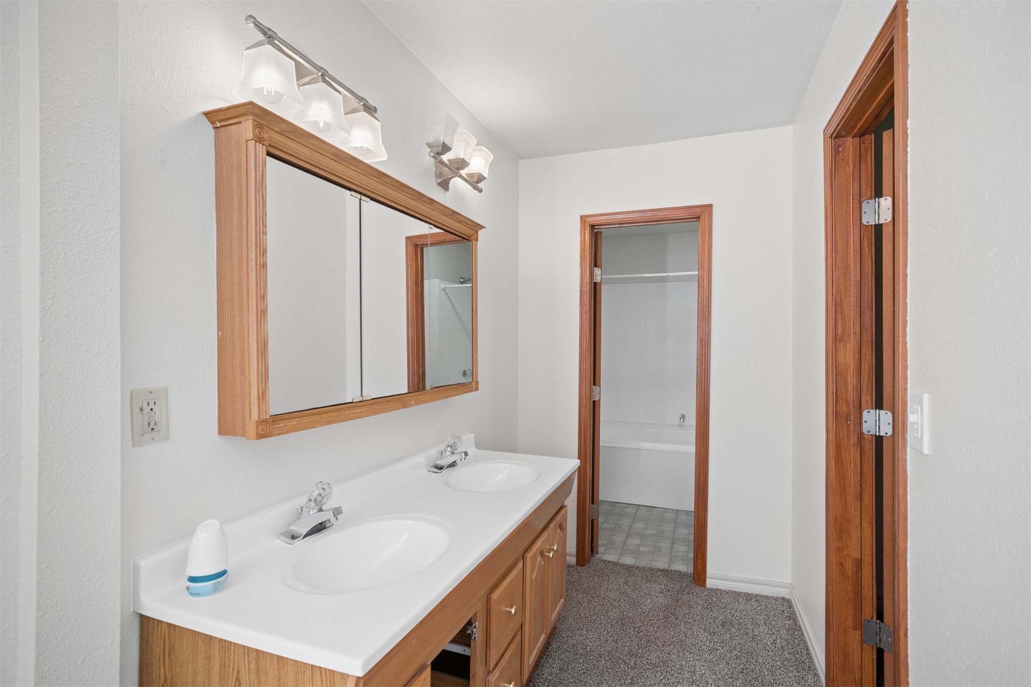 518 N Main Street Sand Springs OK 74063
