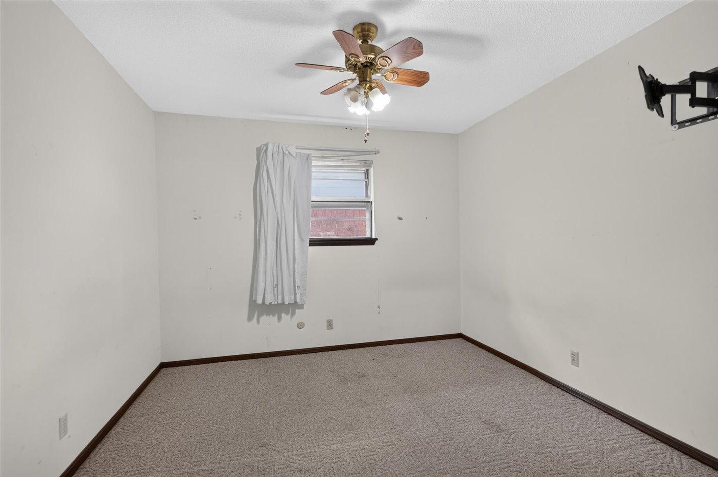 520 S Barclay Avenue Dewey OK 74029