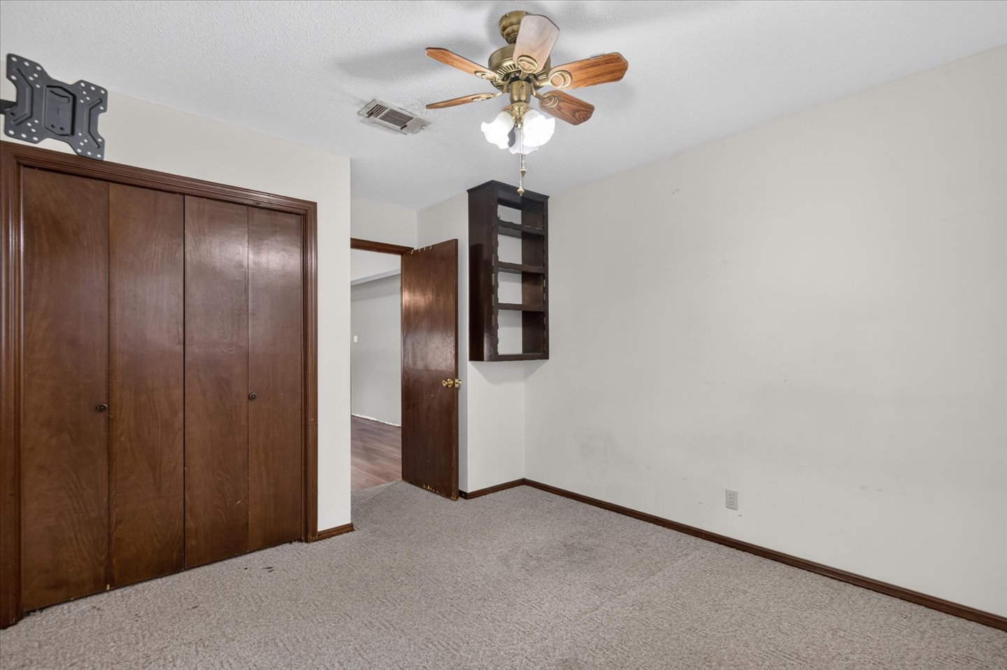 520 S Barclay Avenue Dewey OK 74029
