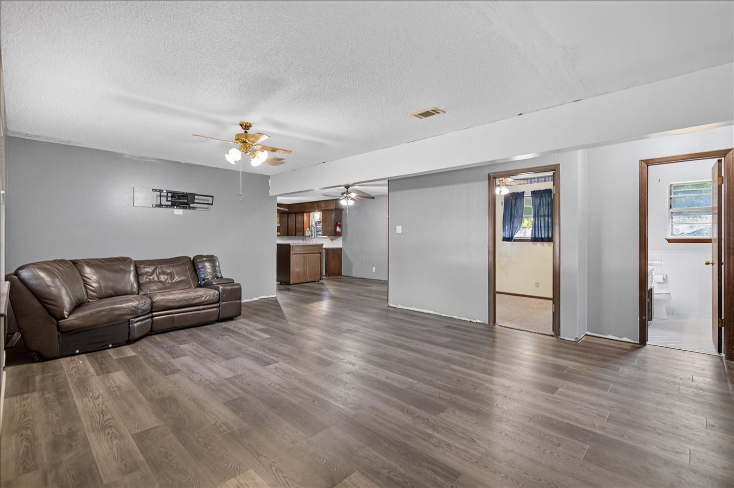 520 S Barclay Avenue Dewey OK 74029