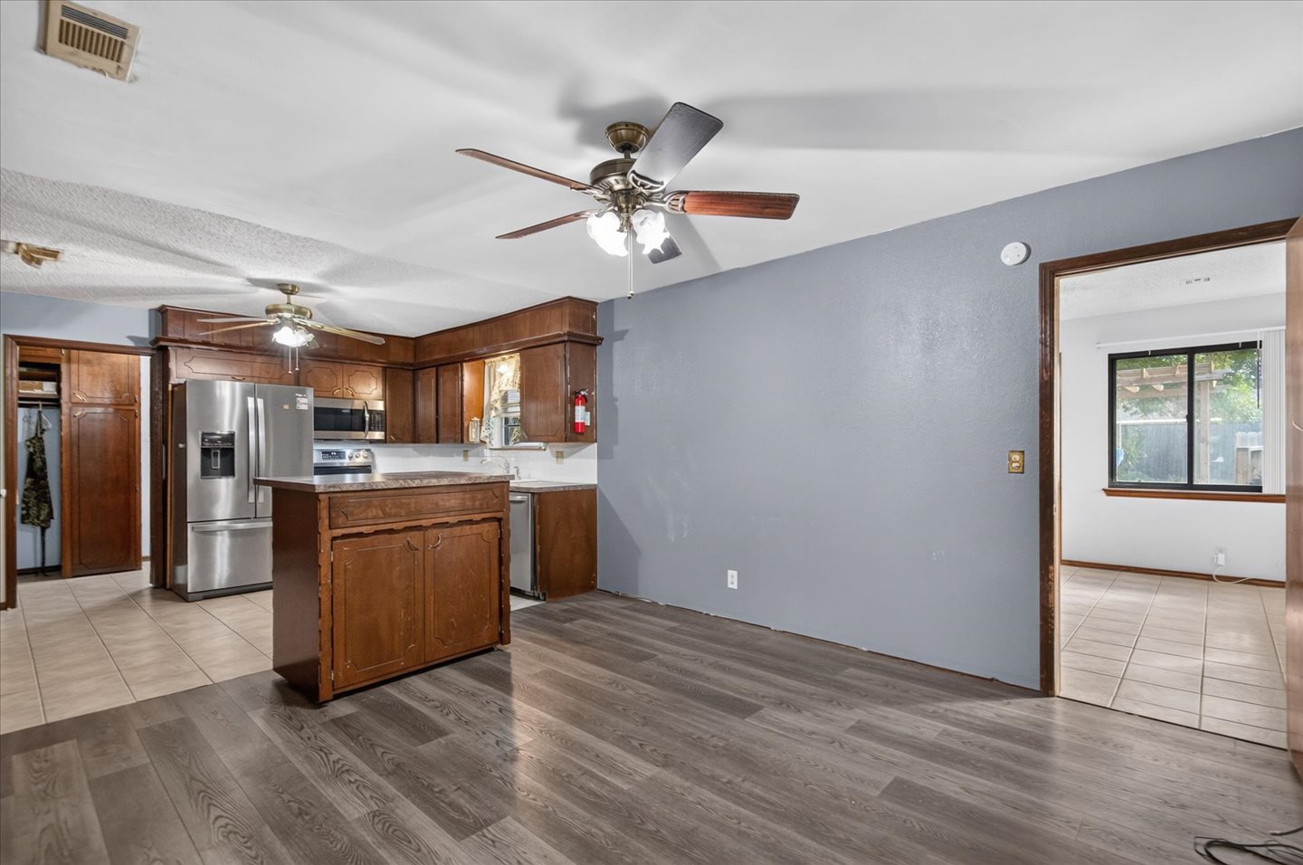 520 S Barclay Avenue Dewey OK 74029