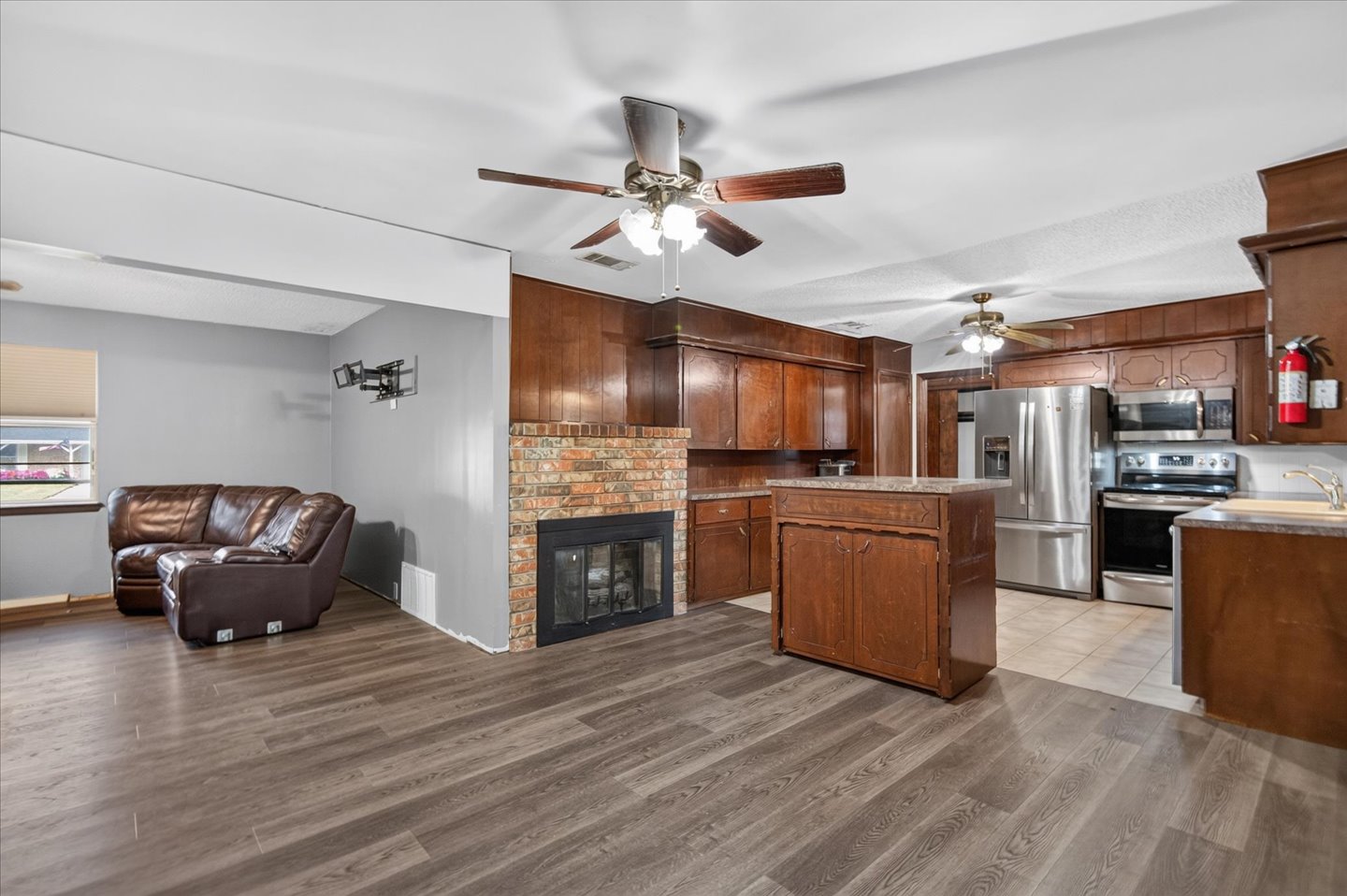 520 S Barclay Avenue Dewey OK 74029